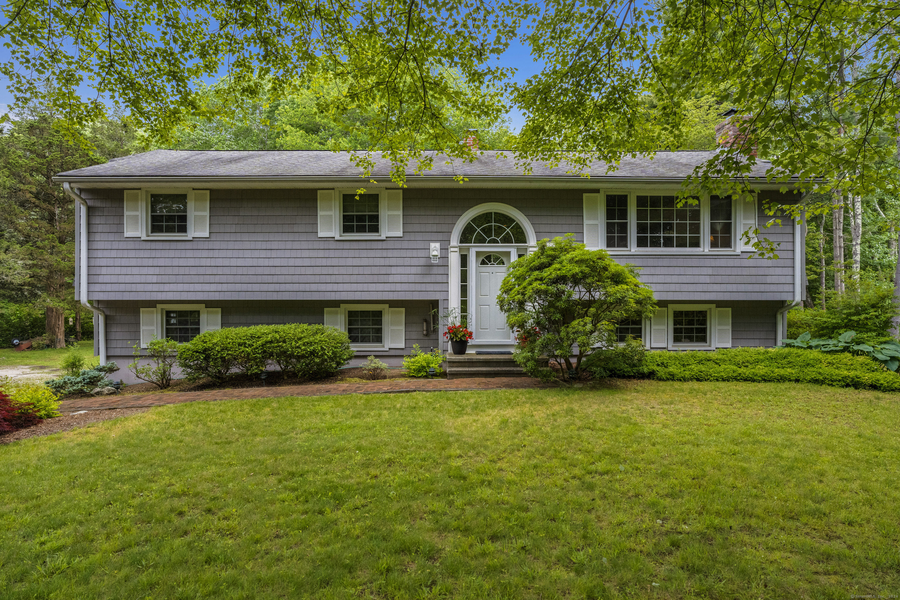 Property for Sale at 35 Chapman Mill Pond Road, Westbrook, Connecticut - Bedrooms: 3 
Bathrooms: 3 
Rooms: 7  - $492,422