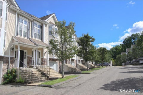 Photo of 904 Sienna Drive #904, Danbury, CT 06810 (MLS # 24204074)