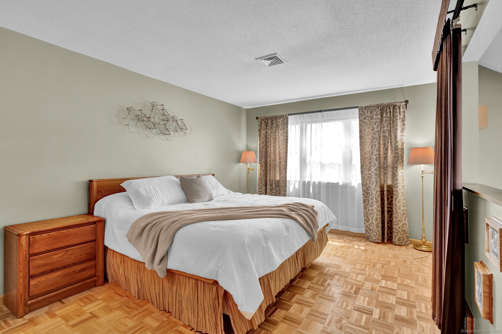 10 Thistle Way #APT A, East Windsor, Connecticut image 14