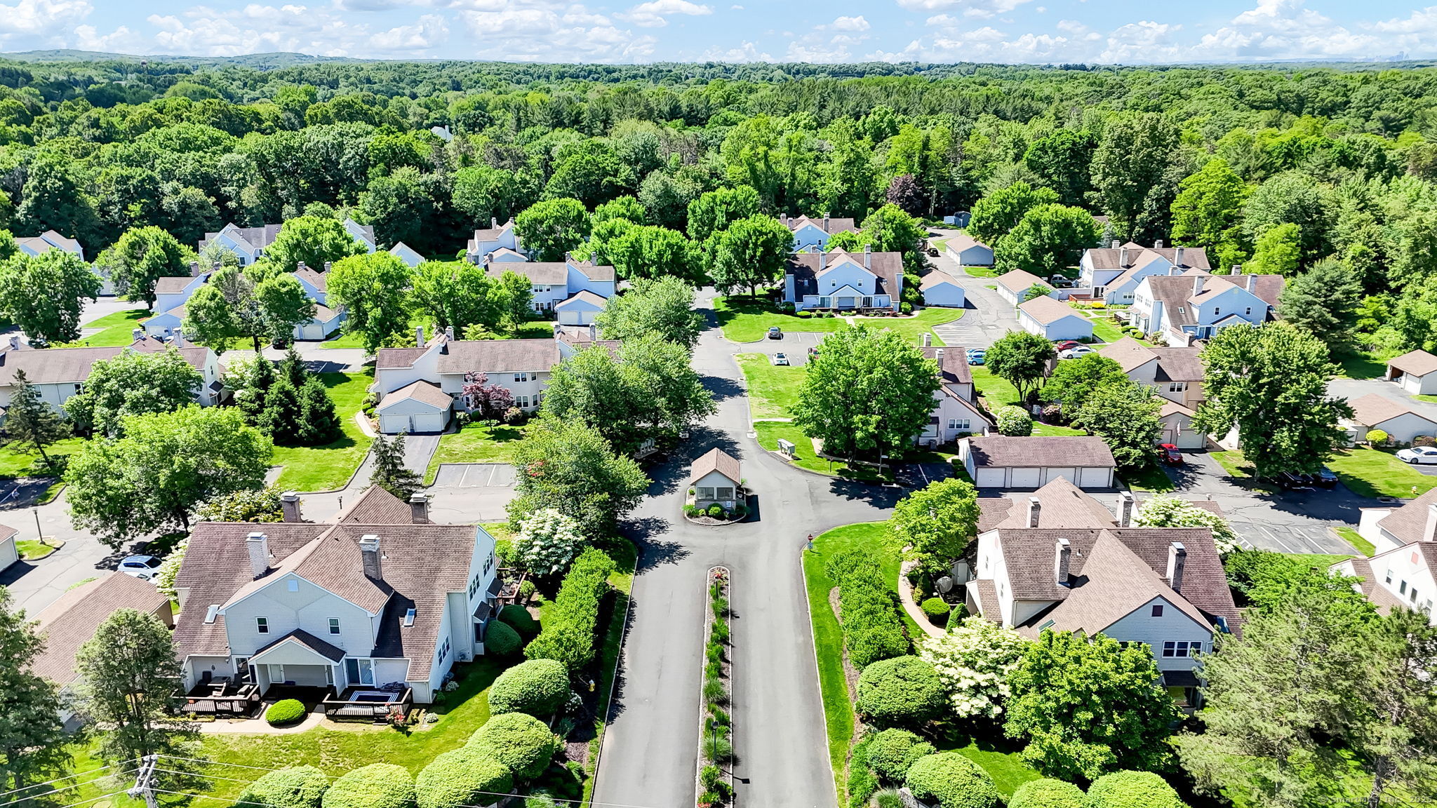 10 Thistle Way #APT A, East Windsor, Connecticut image 35