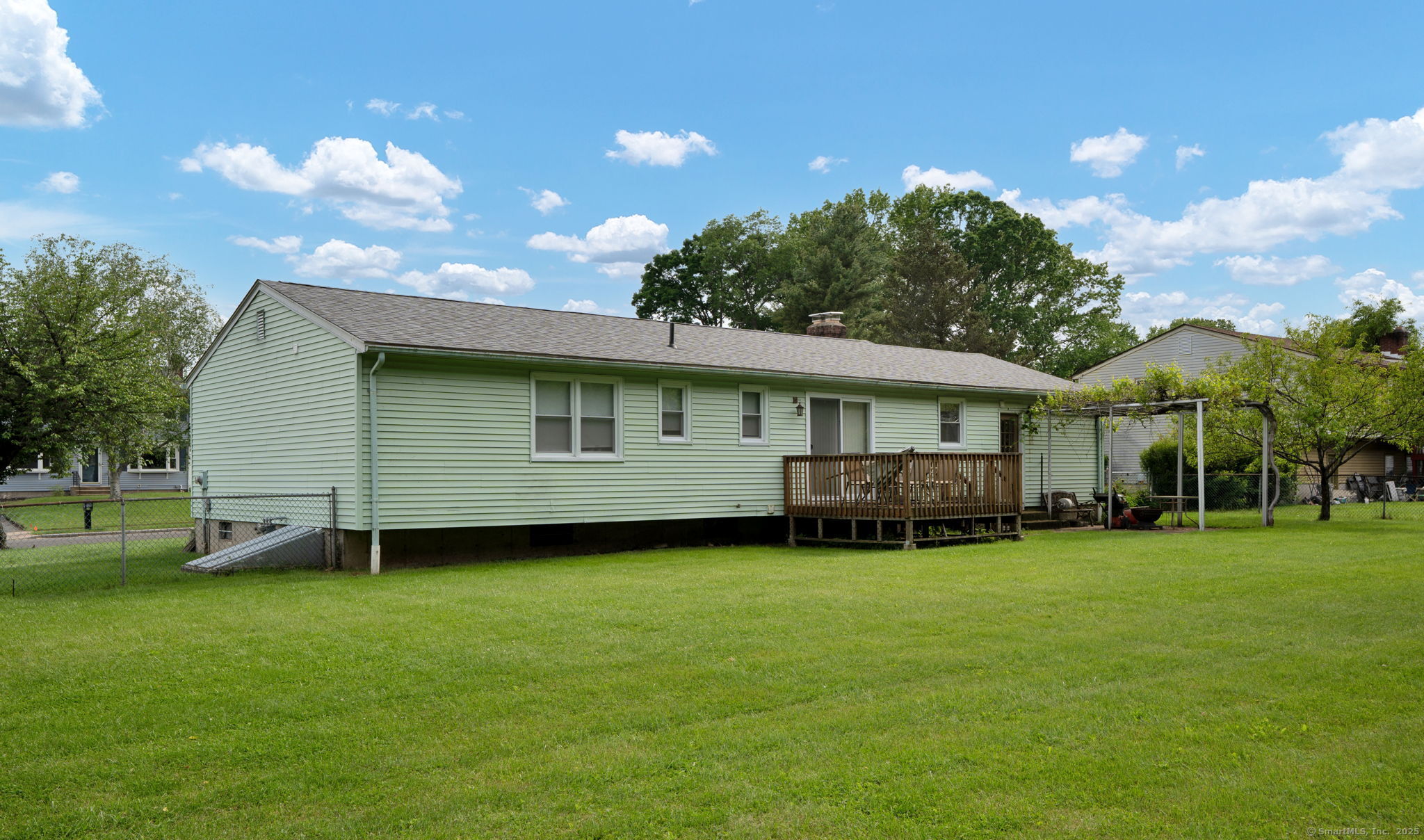 26 Southwood Drive, West Hartford, Connecticut image 5