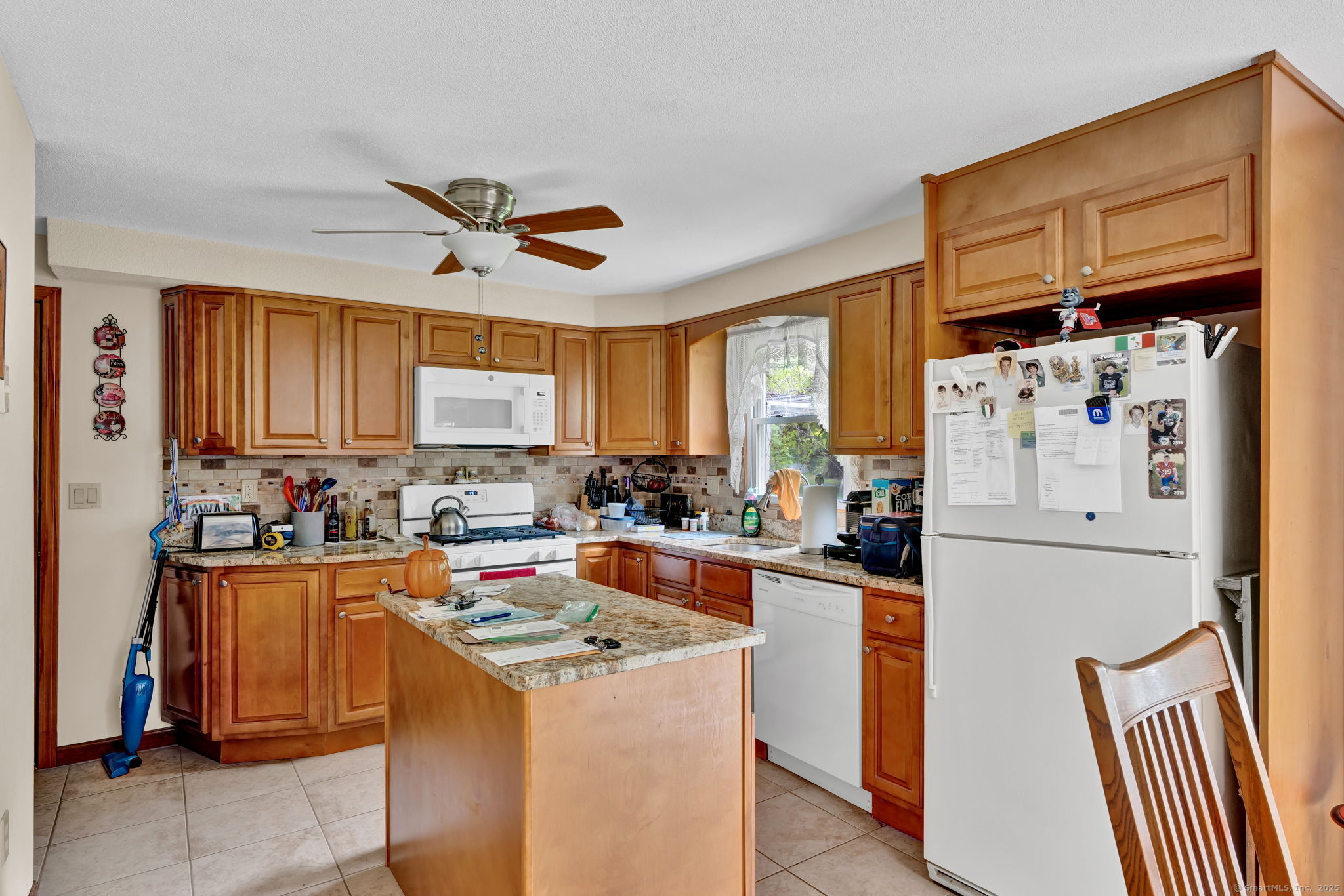 26 Southwood Drive, West Hartford, Connecticut image 10