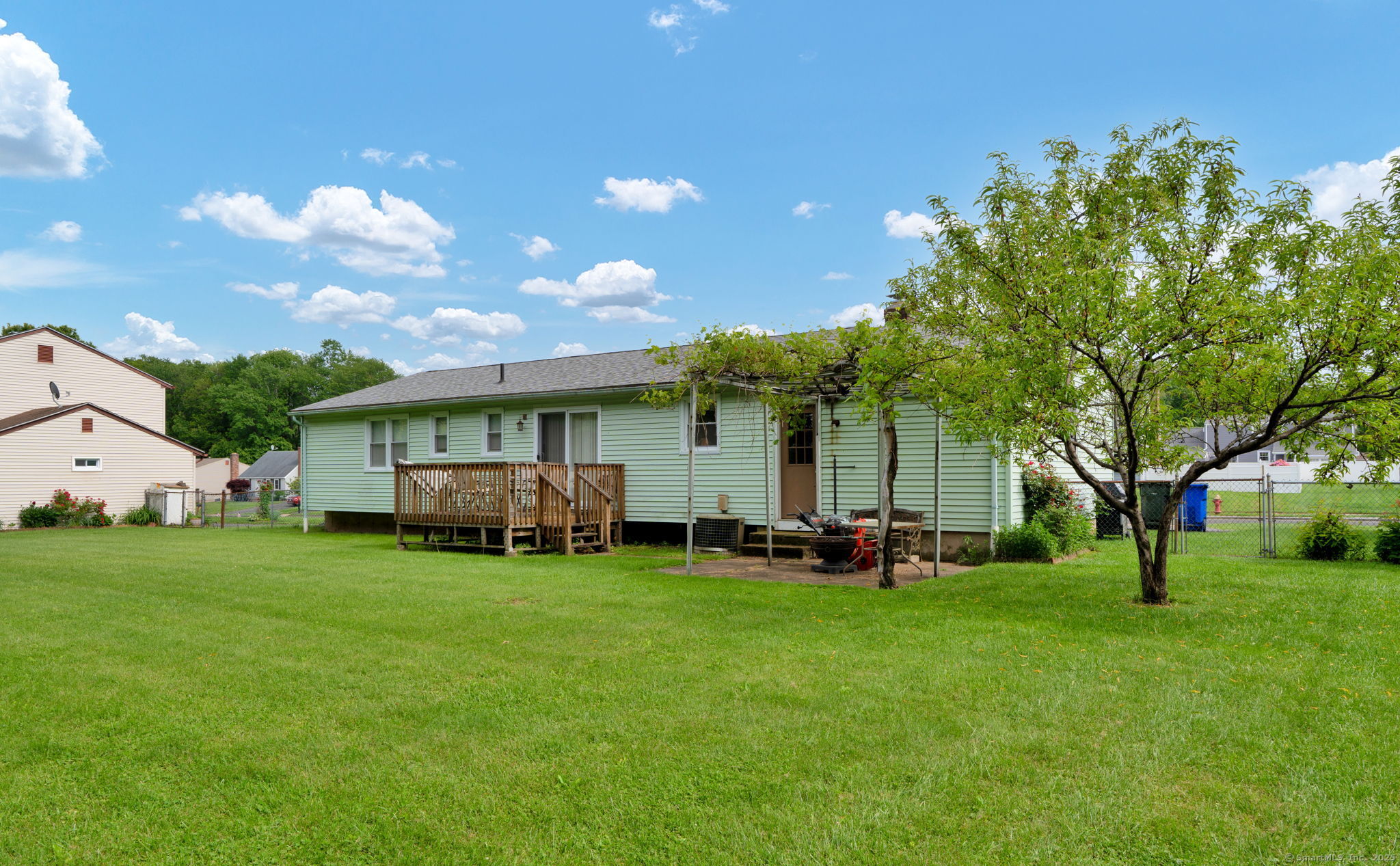 26 Southwood Drive, West Hartford, Connecticut image 6