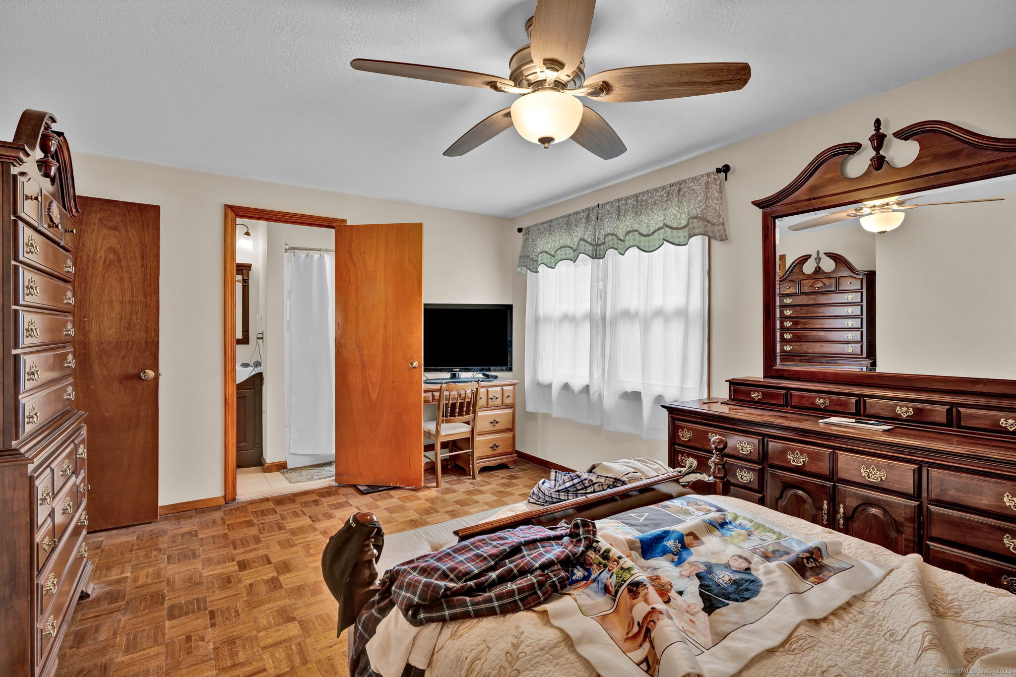 26 Southwood Drive, West Hartford, Connecticut image 16