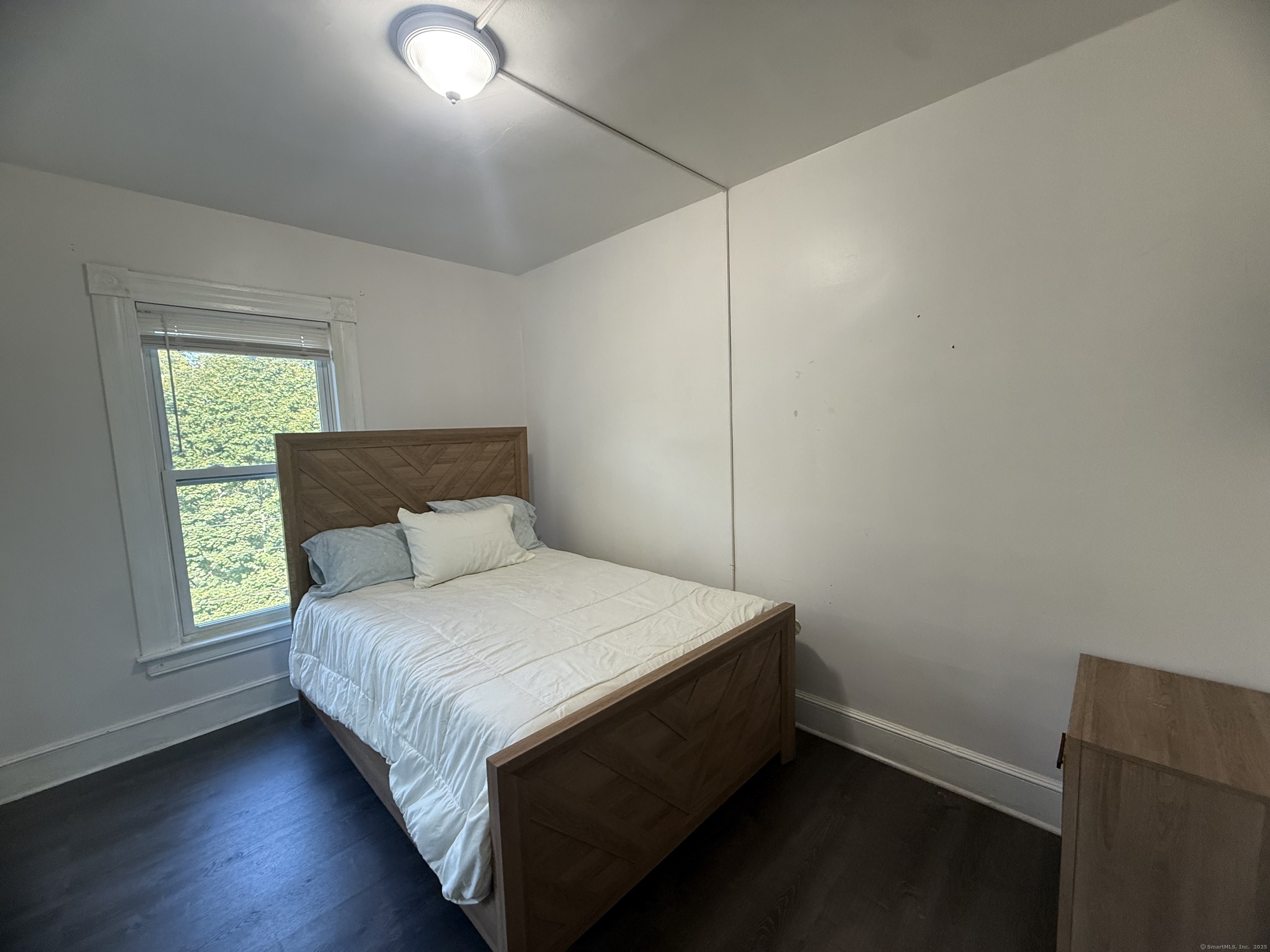 Waterbury, Connecticut 06708, United States, 4 Bedrooms Bedrooms, ,1 BathroomBathrooms,Residential,Active,199822