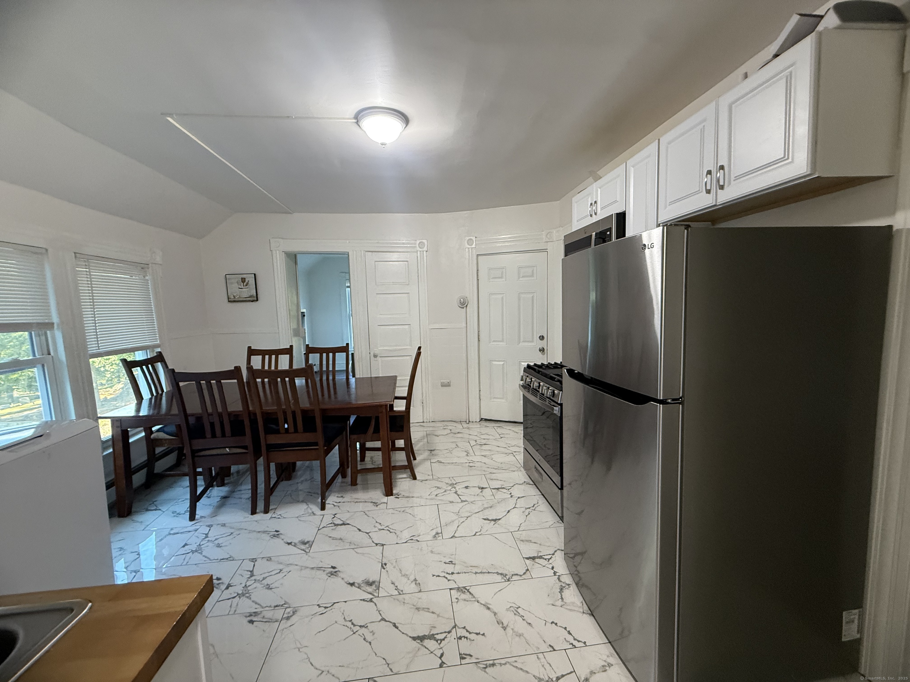 Waterbury, Connecticut 06708, United States, 4 Bedrooms Bedrooms, ,1 BathroomBathrooms,Residential,Active,199822