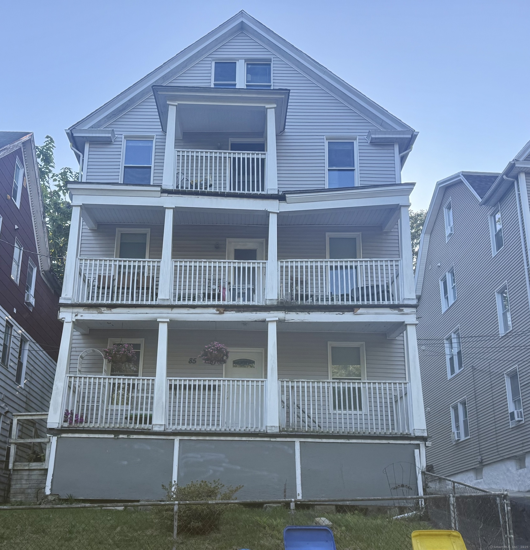 Waterbury, Connecticut 06708, United States, 4 Bedrooms Bedrooms, ,1 BathroomBathrooms,Residential,Active,199822