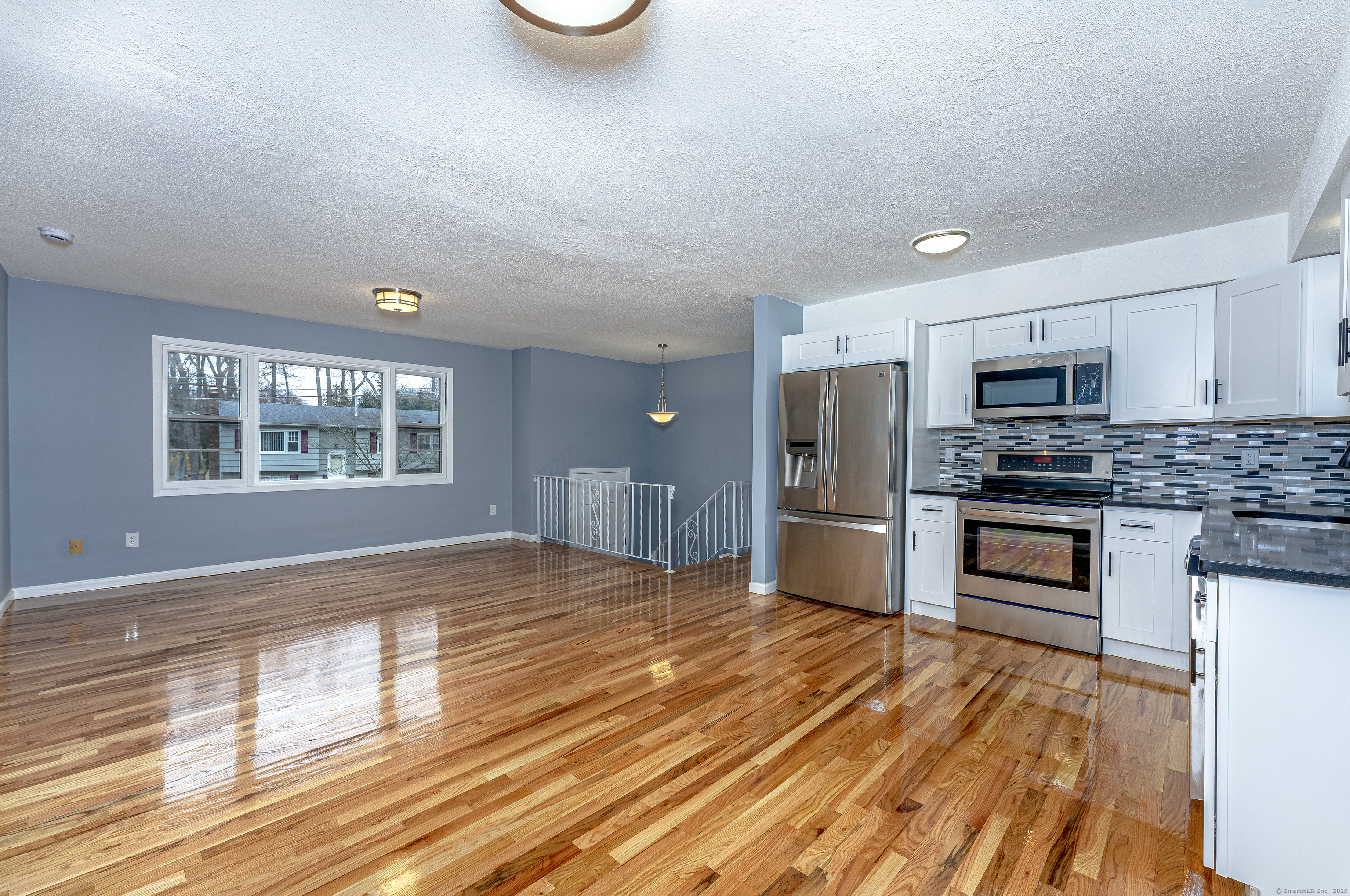 214 Stoddard Road, Waterbury, Connecticut image 8
