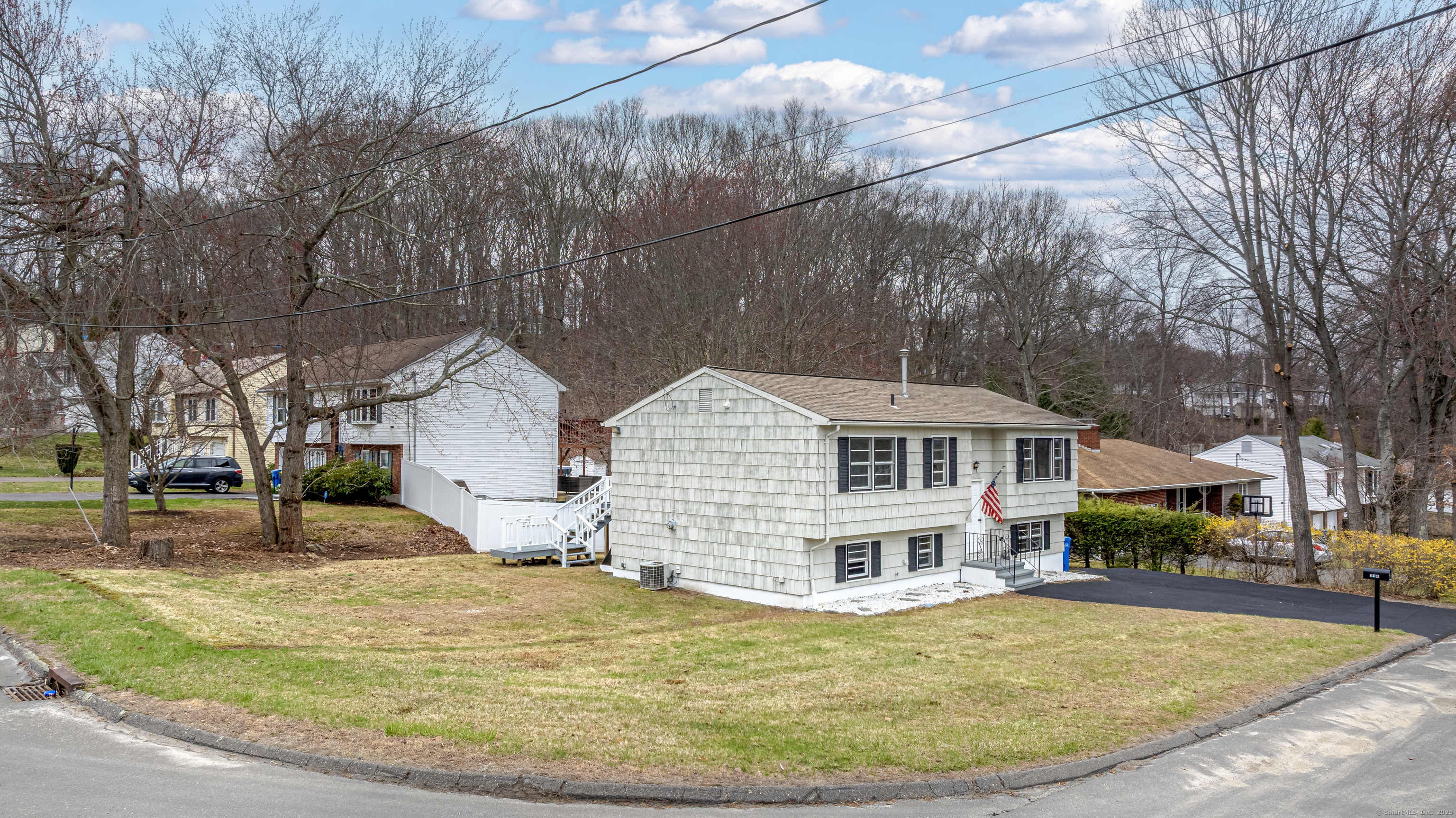 214 Stoddard Road, Waterbury, Connecticut image 2