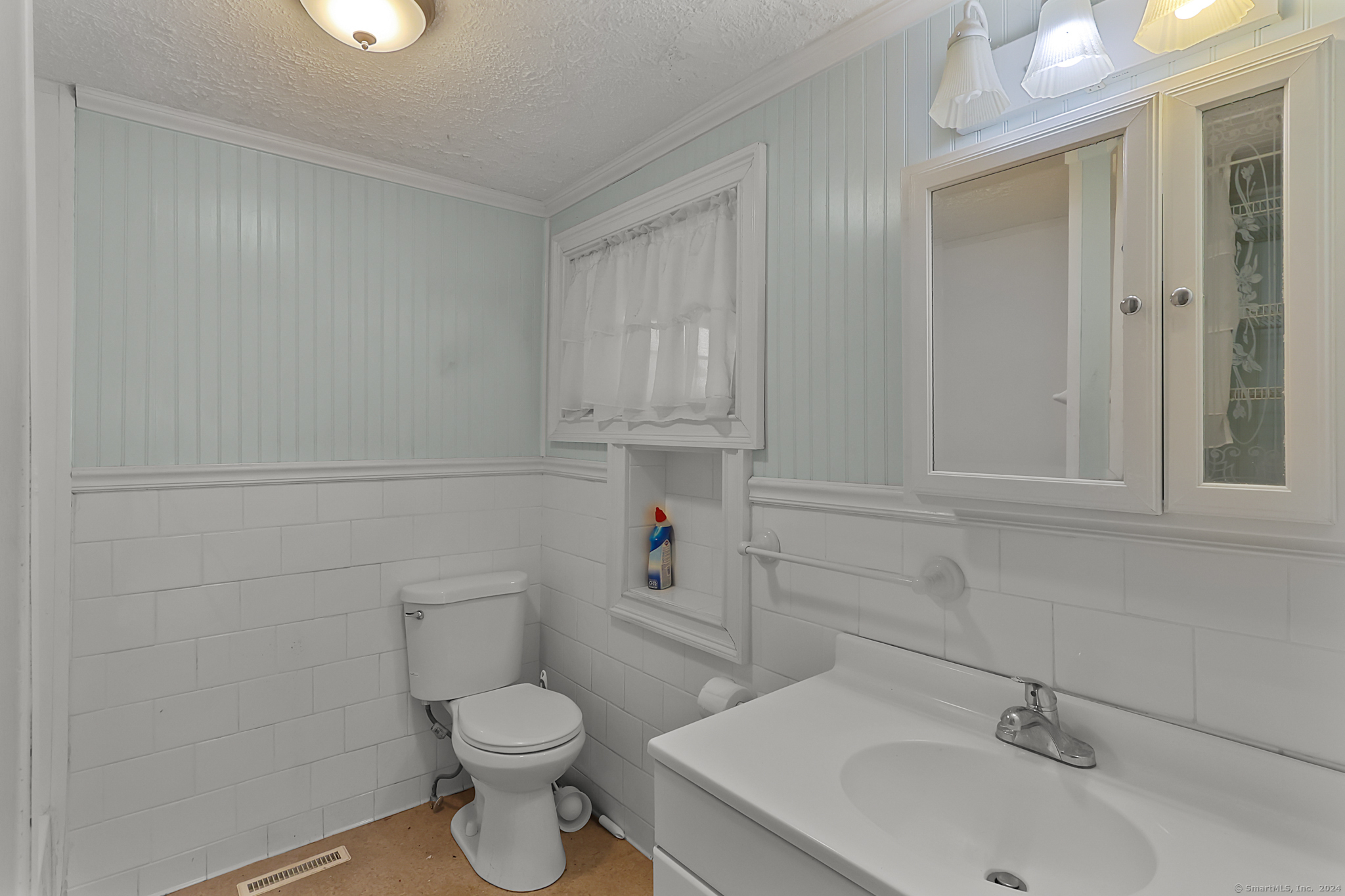 104 Perry Hill Road, Shelton, Connecticut image 12