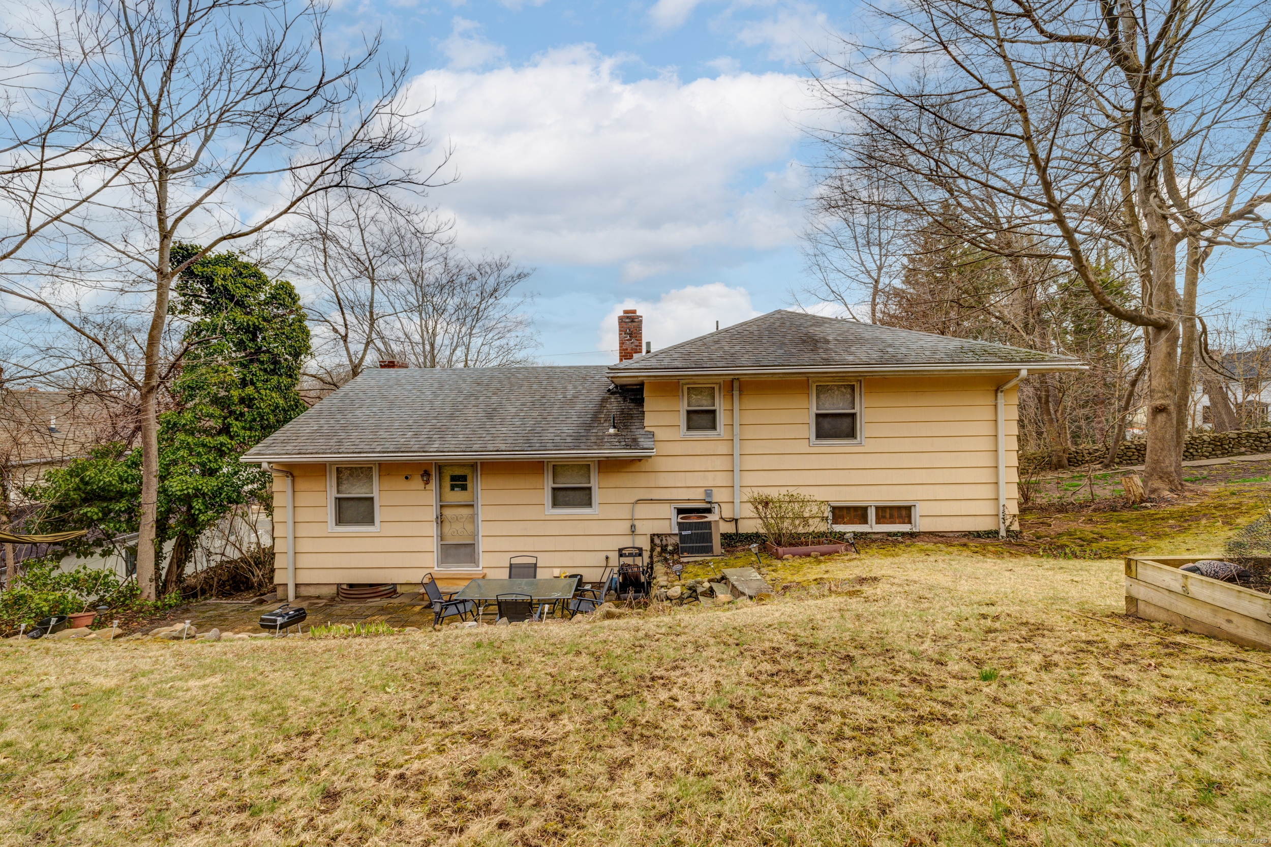 1190 Forest Road, New Haven, Connecticut image 34