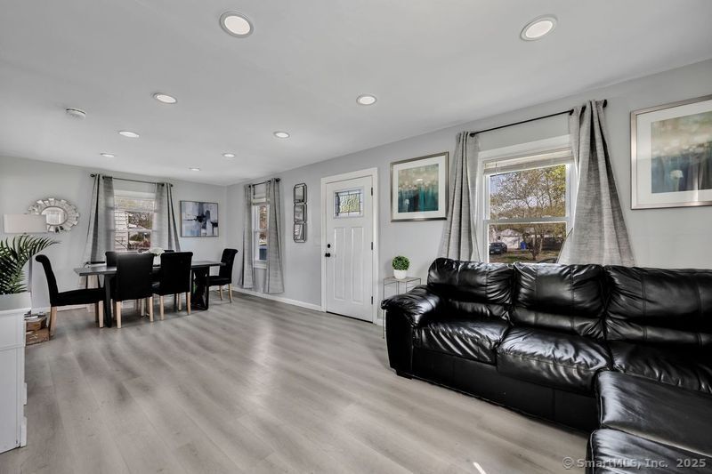 75 Hollister Drive, East Hartford, Connecticut image 13