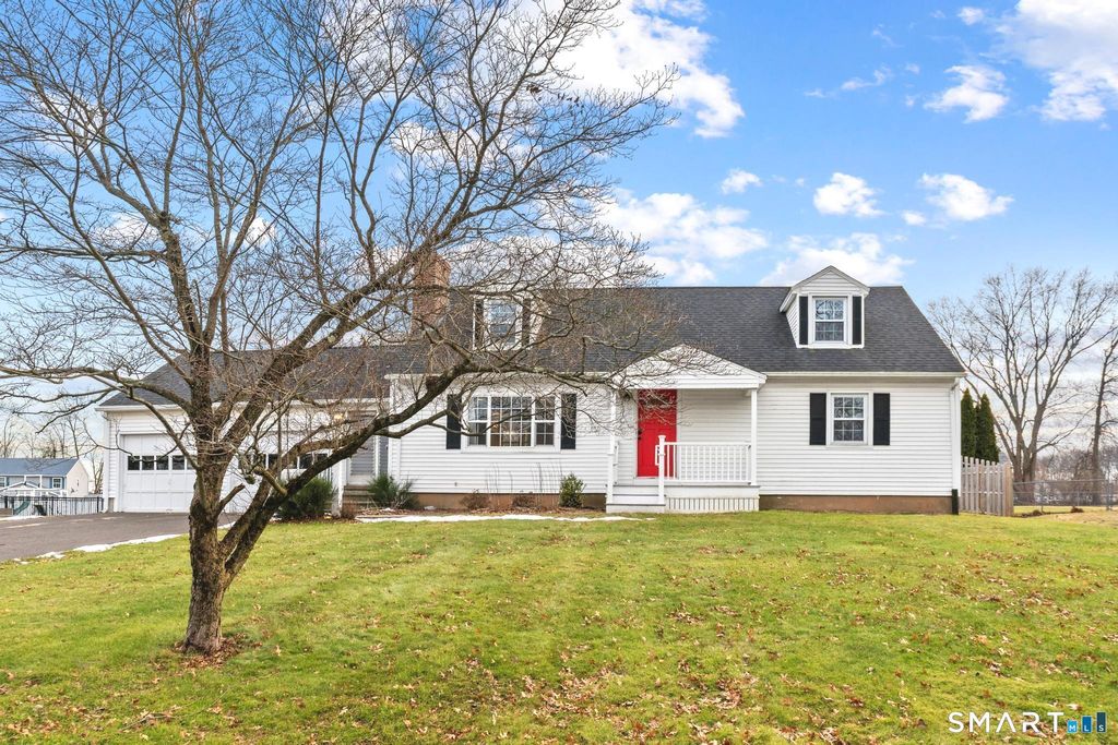 Photo of 937 Thrall Avenue, Suffield, CT 06078 (MLS # 24148638)