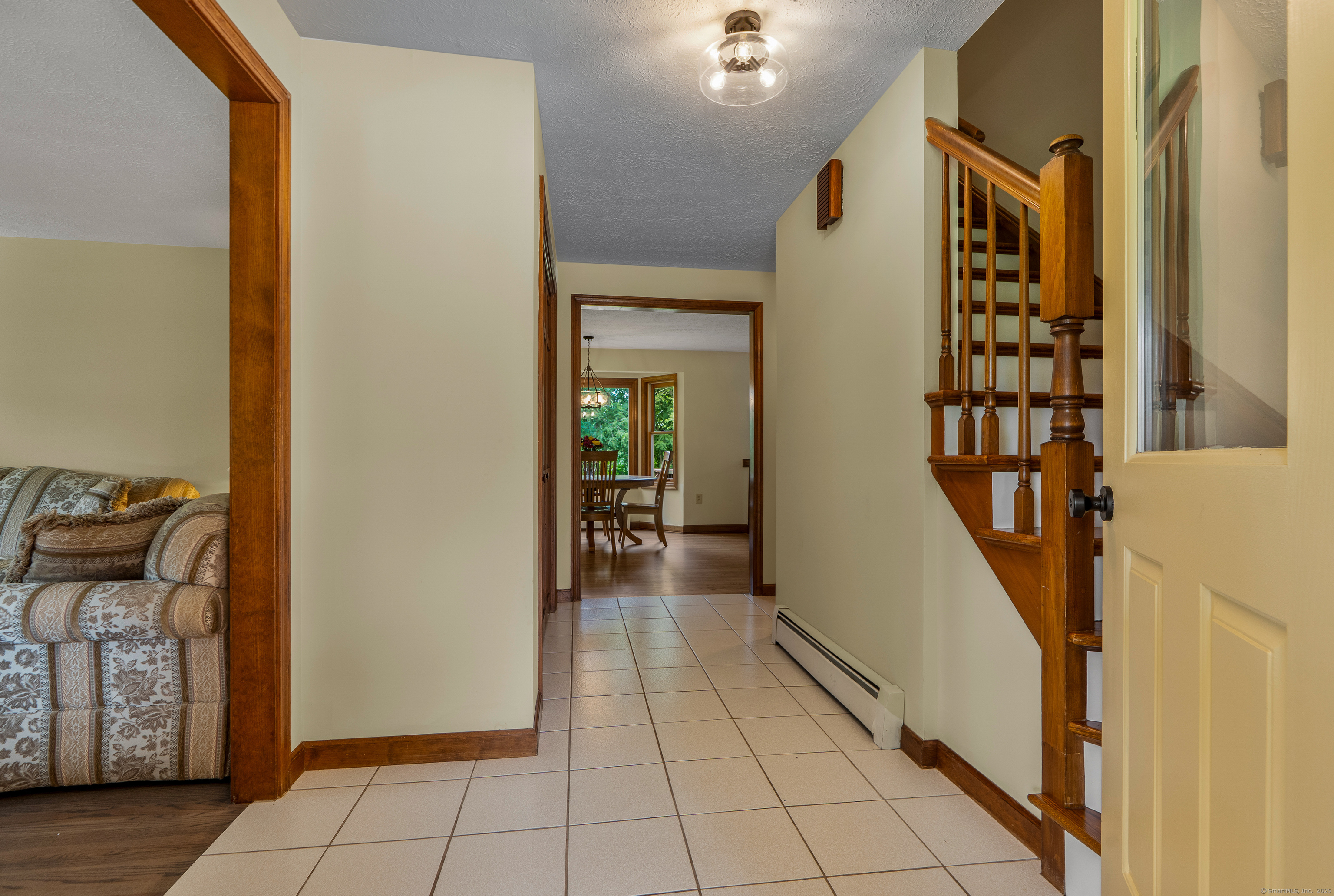 Ellington, Connecticut 06029, United States, 4 Bedrooms Bedrooms, ,3 BathroomsBathrooms,Residential,Coming Soon,175477