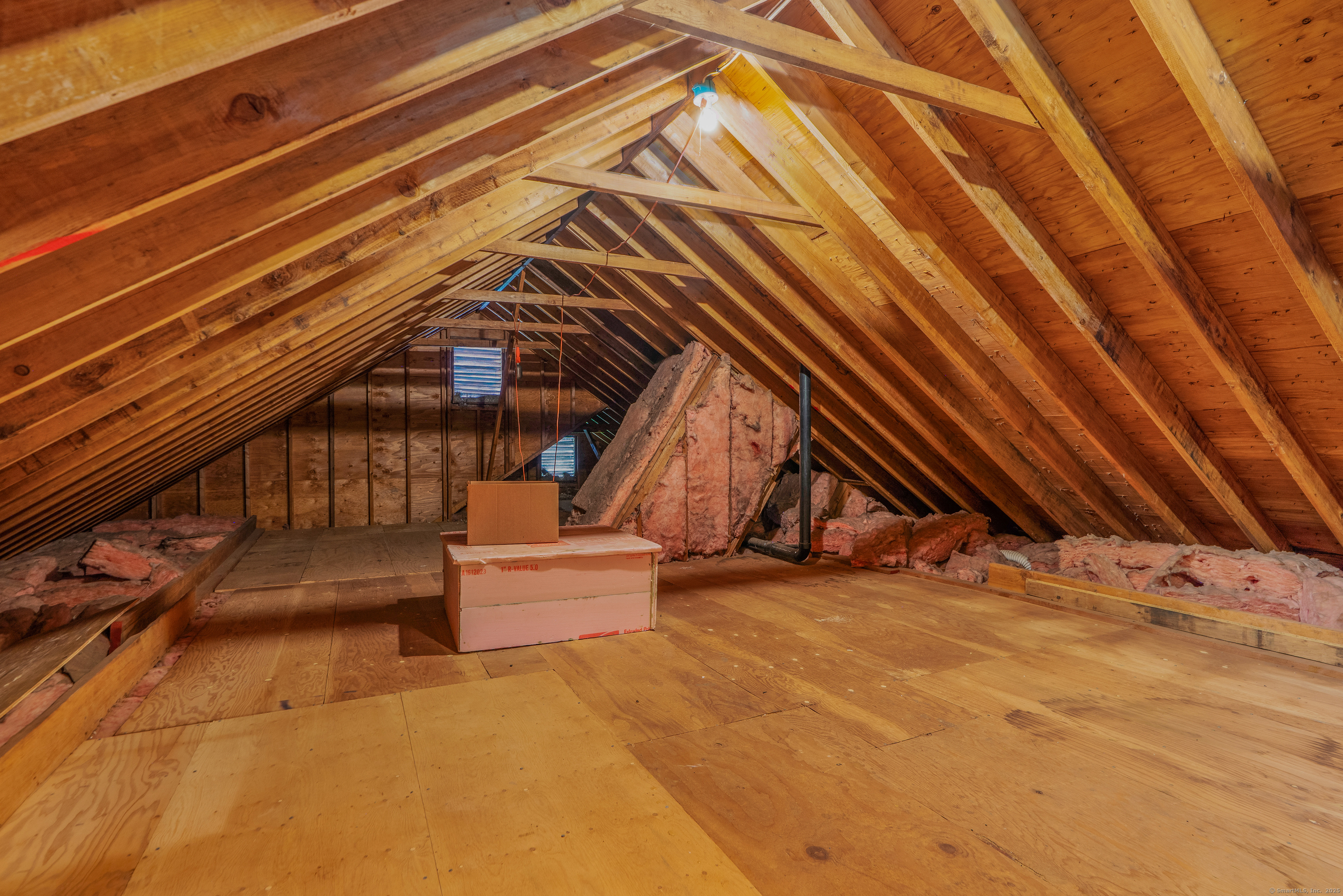 Ellington, Connecticut 06029, United States, 4 Bedrooms Bedrooms, ,3 BathroomsBathrooms,Residential,Coming Soon,175477