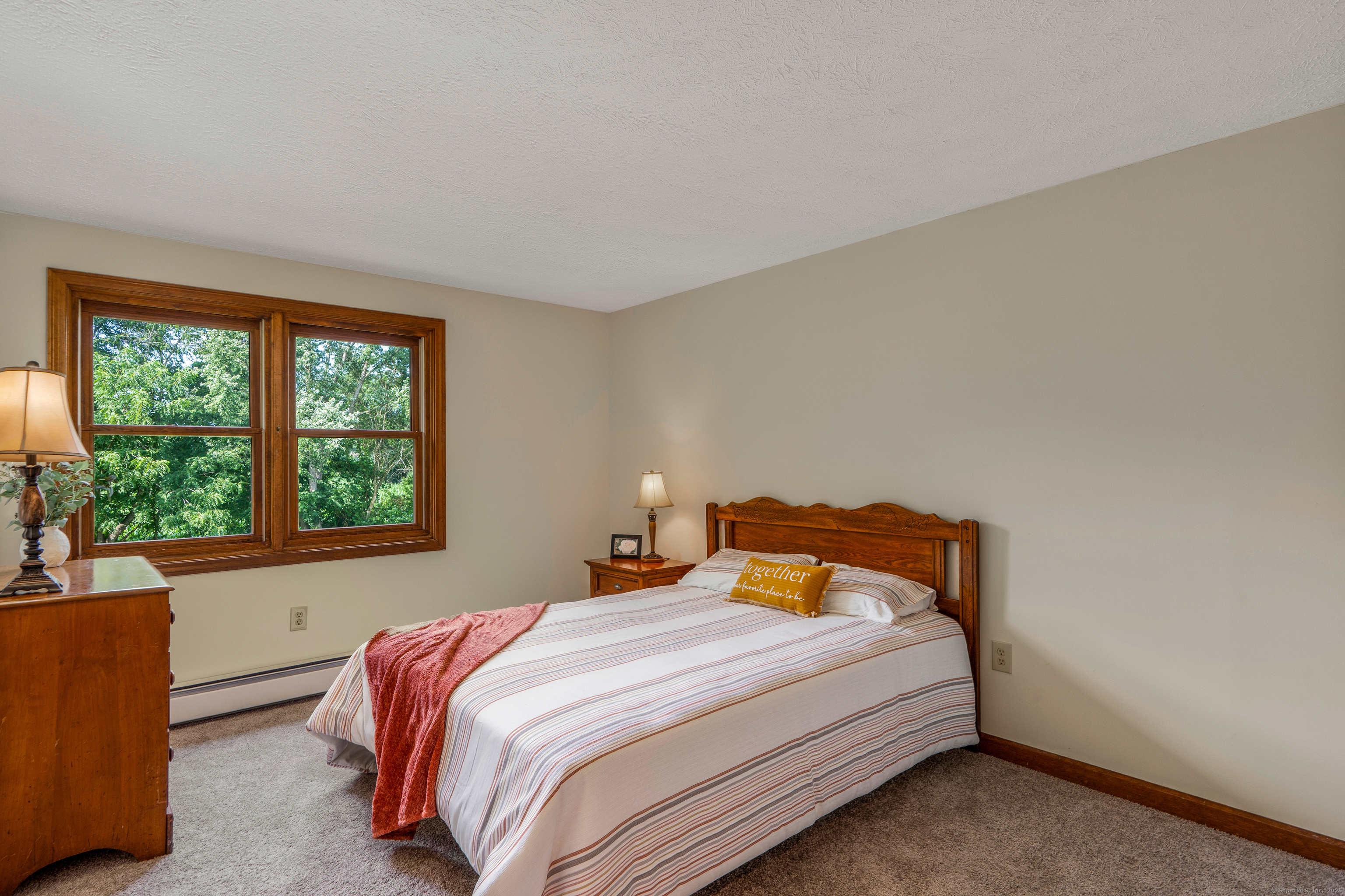 Ellington, Connecticut 06029, United States, 4 Bedrooms Bedrooms, ,3 BathroomsBathrooms,Residential,Coming Soon,175477