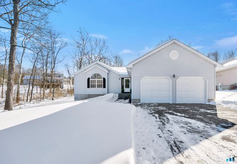 281 Briarwood Lane Middletown CT 06457