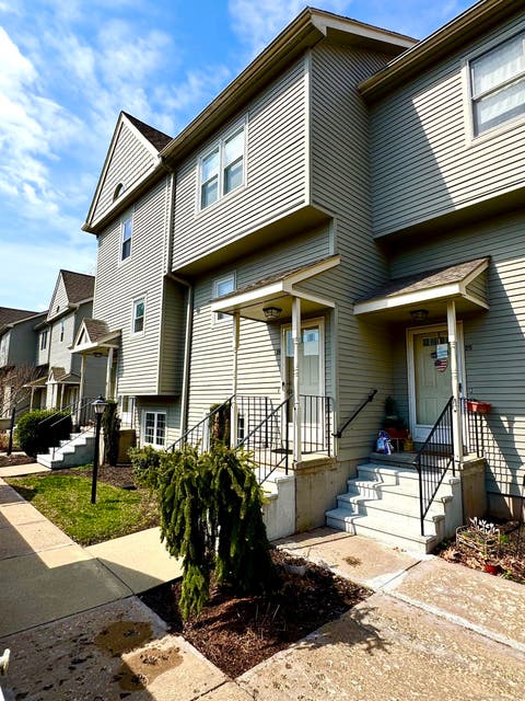Photo of 40 Cornerstone Court #26, Southington, CT 06479 (MLS # 24182287)