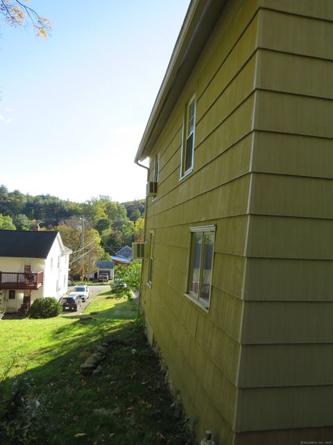 A home in Thomaston