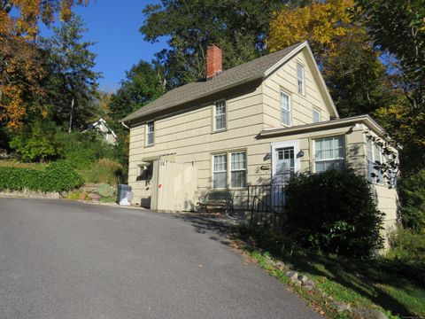 A home in Thomaston