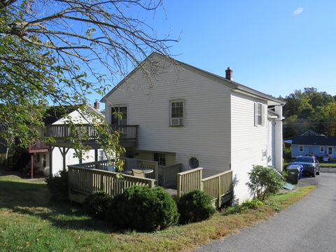 A home in Thomaston