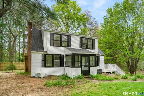 Photo of 1335 Wolf Hill Road, Cheshire, CT 06410 (MLS # 24187067)