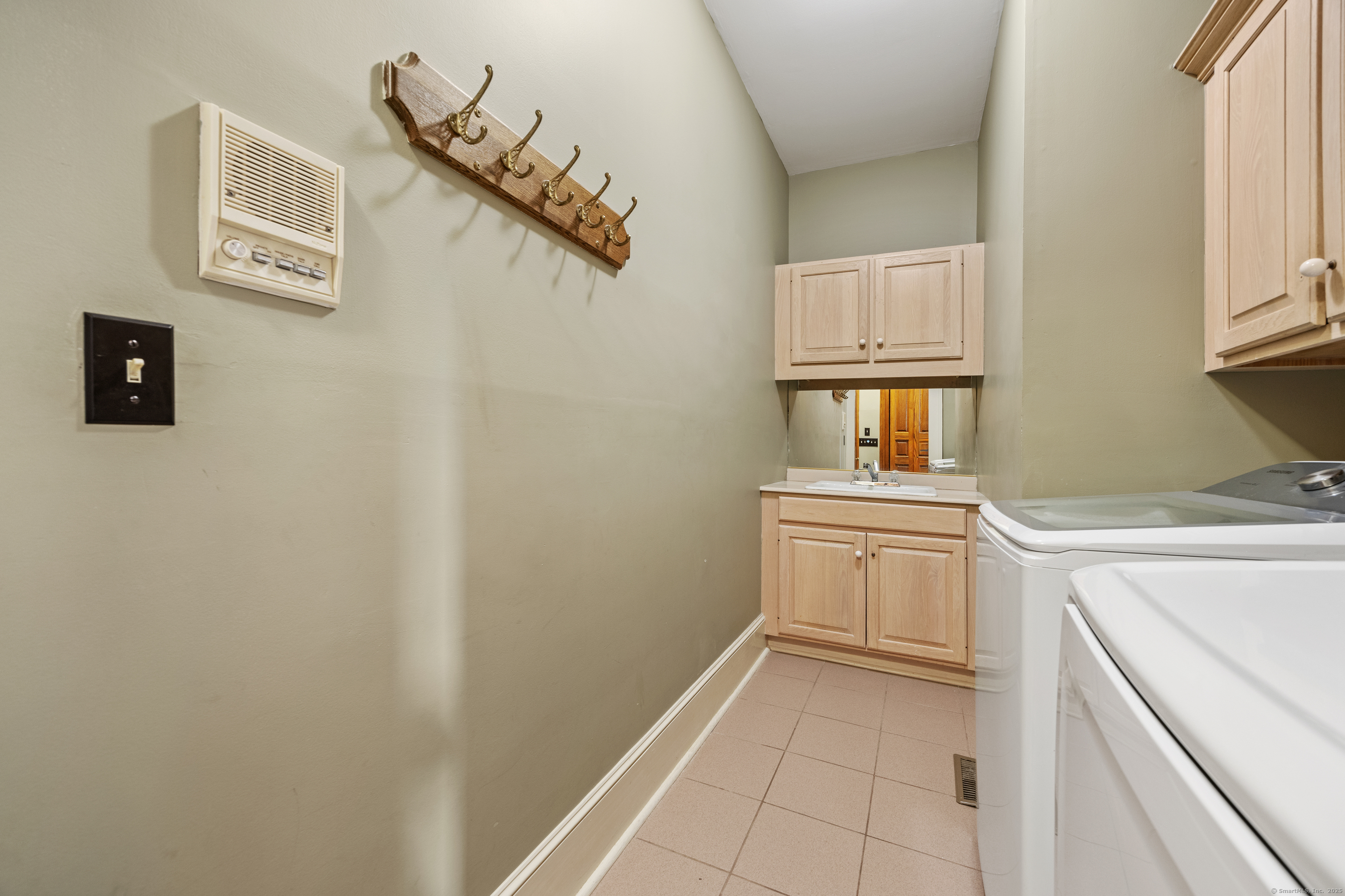 14 Turnberry Road, Wallingford, Connecticut image 18