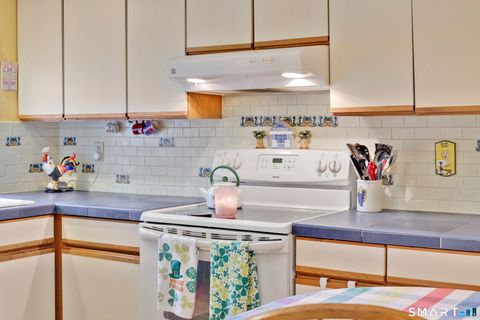 Tiny photo for 260 Brittany Farms Road #APT B, New Britain, CT 06053 (MLS # 24157653)