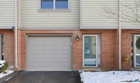 Tiny photo for 73 Metacomet Drive #73, Meriden, CT 06450 (MLS # 24147304)