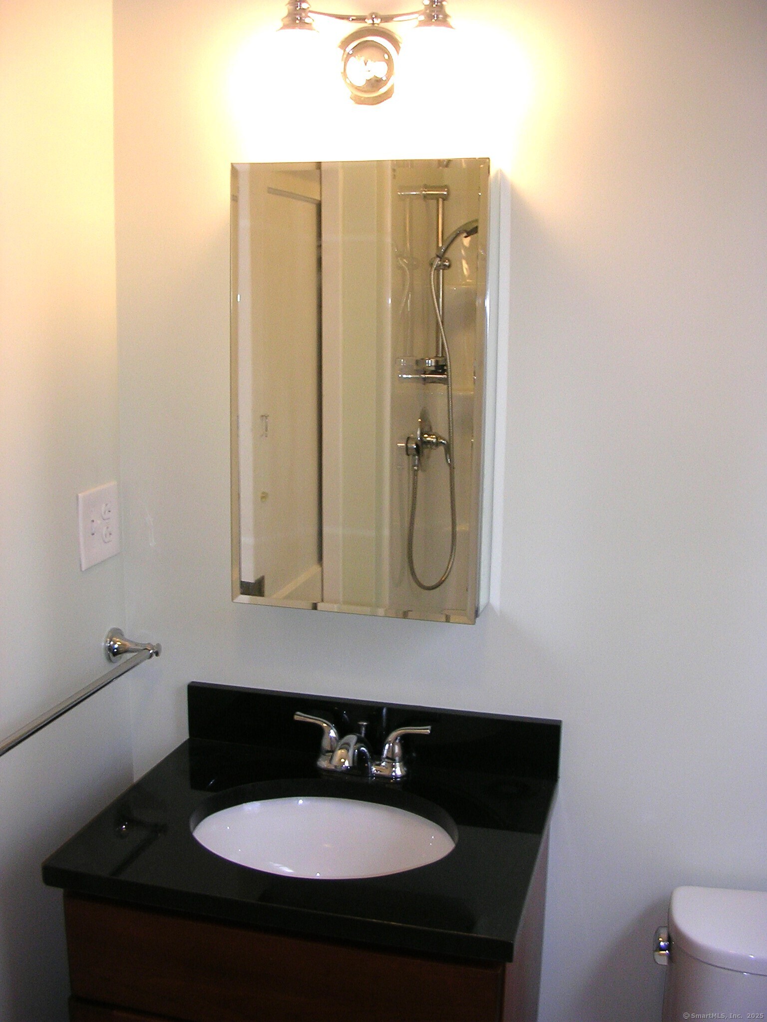 2868 Dixwell Avenue, Hamden, Connecticut image 27