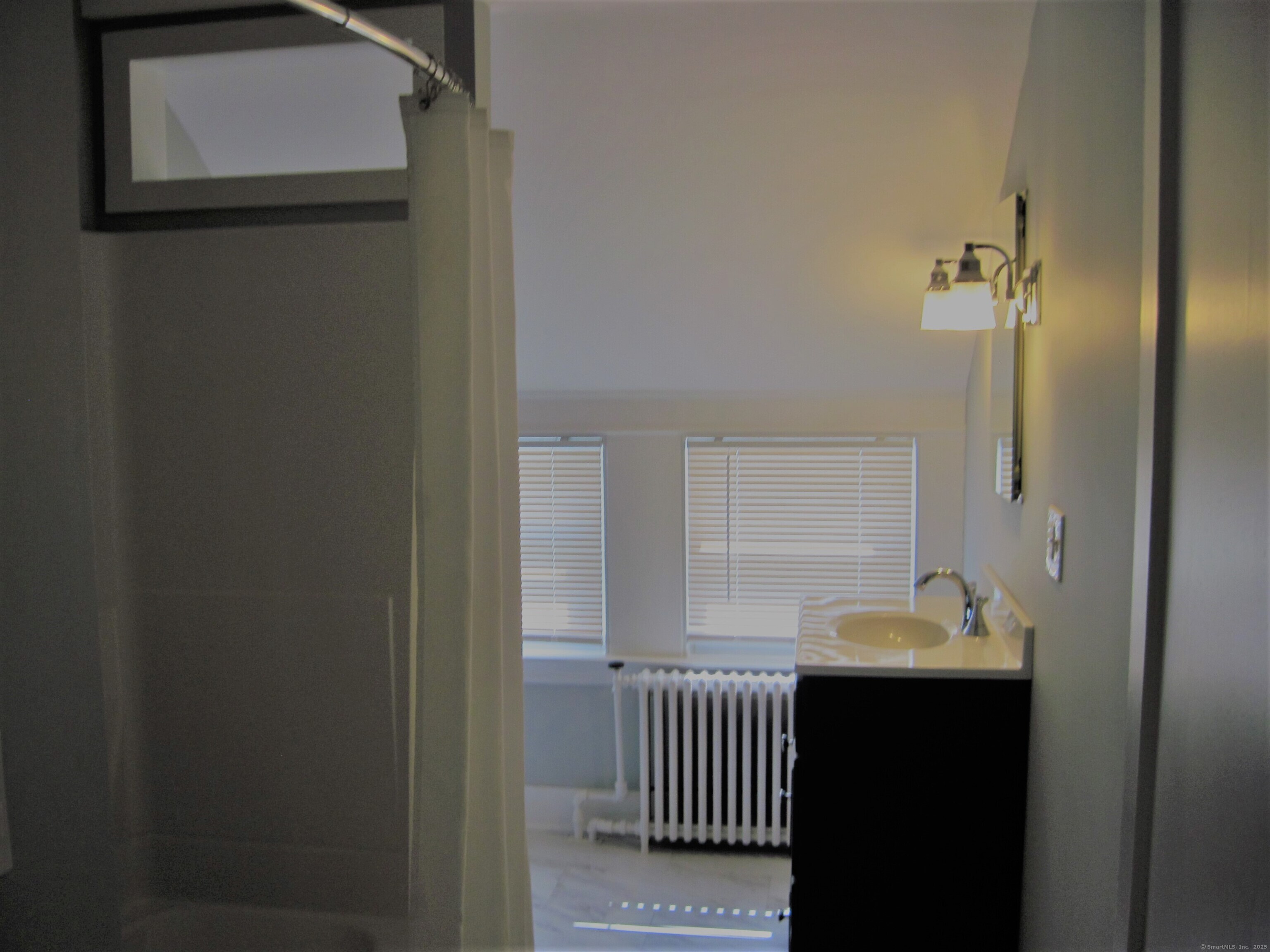 2868 Dixwell Avenue, Hamden, Connecticut image 33