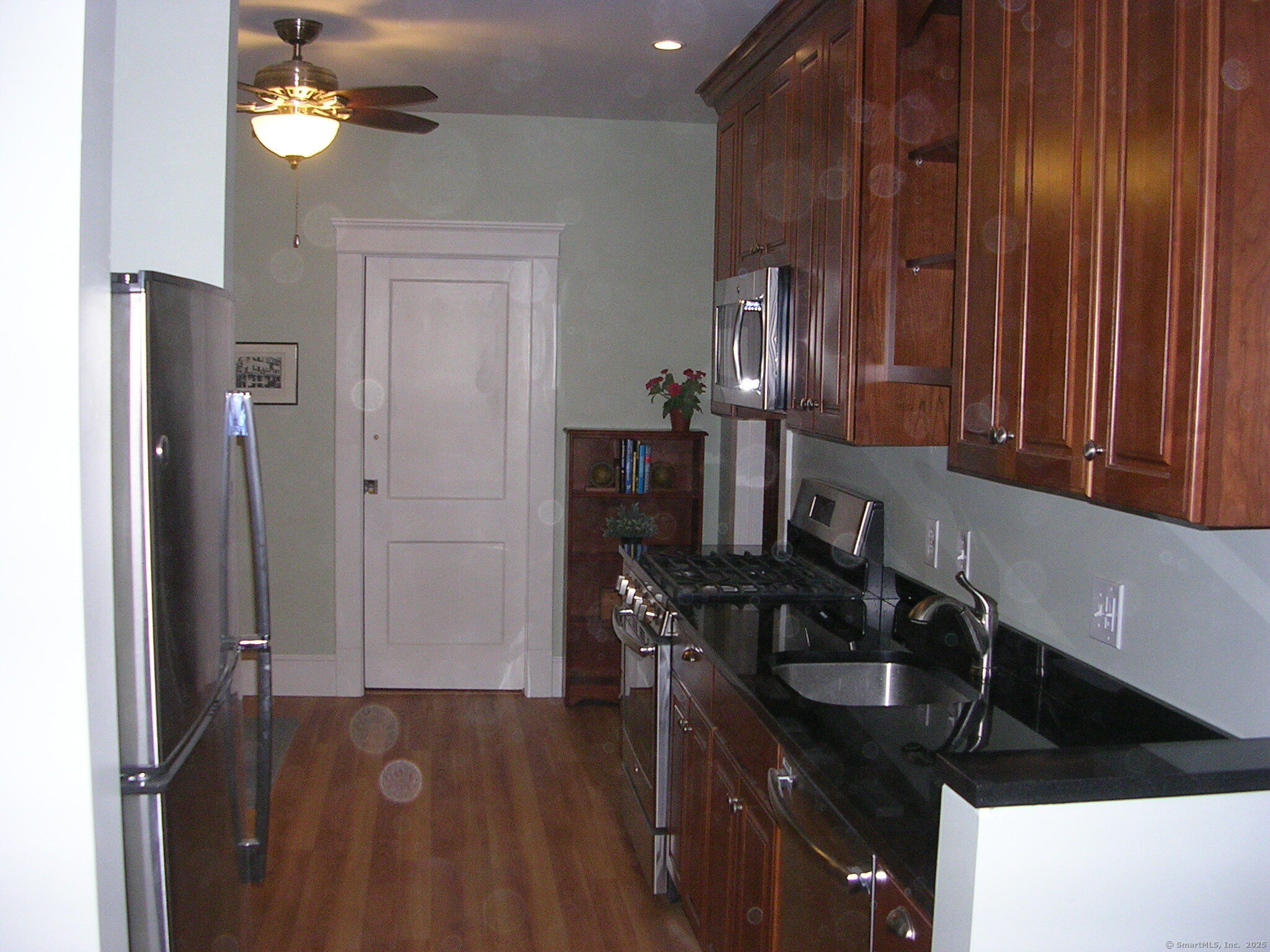 2868 Dixwell Avenue, Hamden, Connecticut image 11