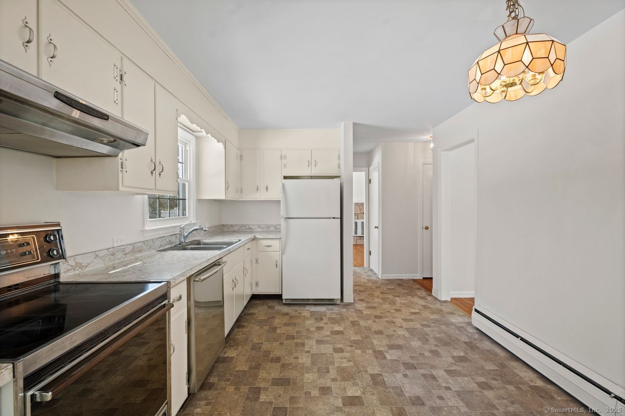 102 Ridge Road, Madison, Connecticut image 11