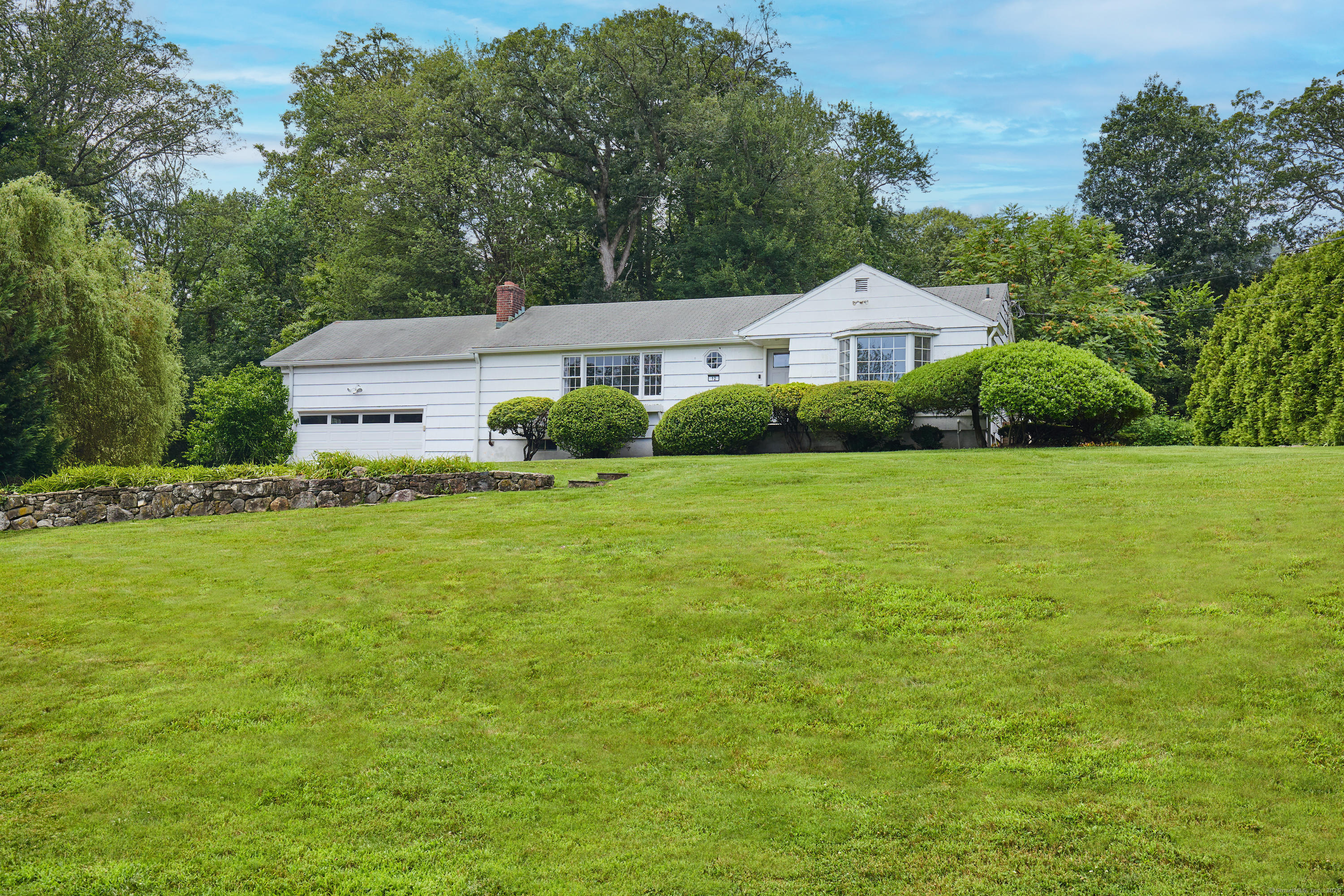 12 Shady Knoll Lane