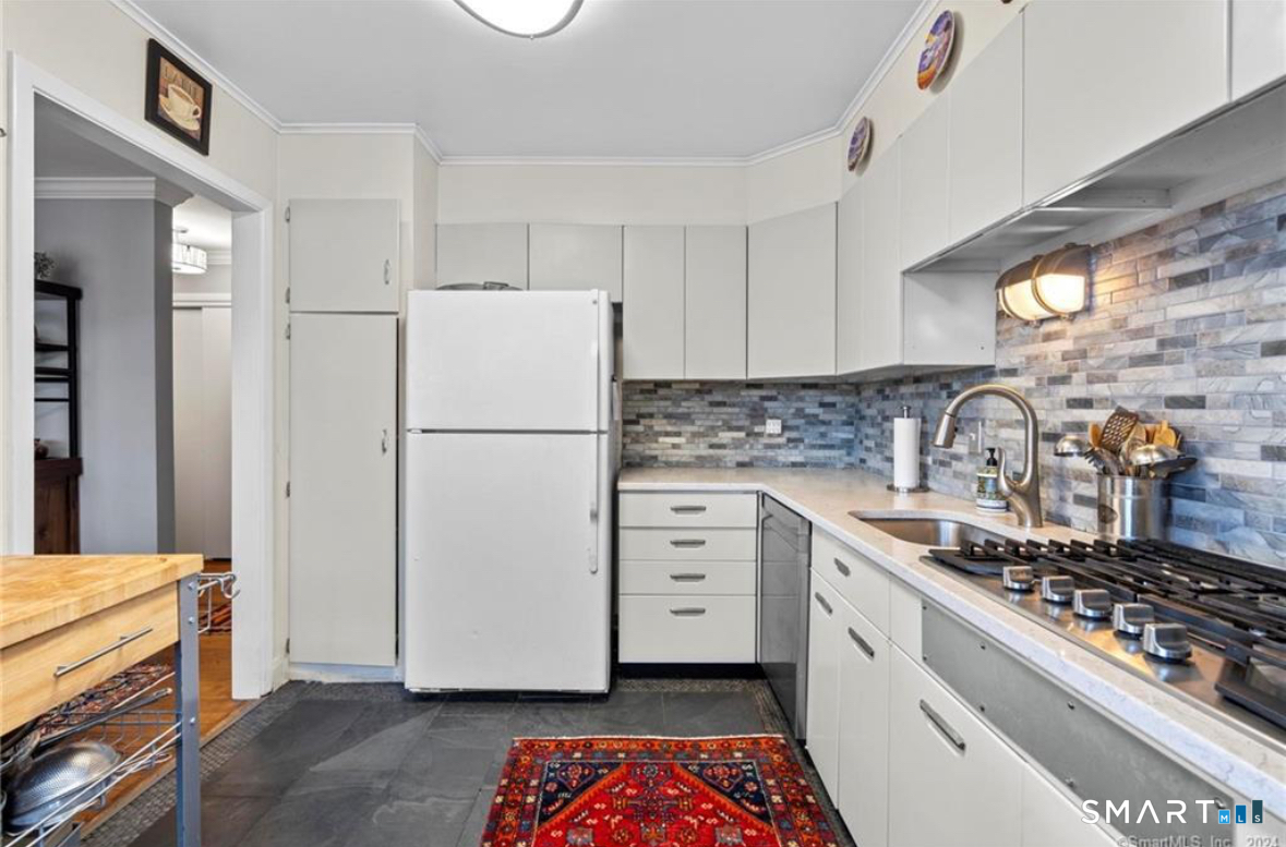 64 North Lake Drive C2