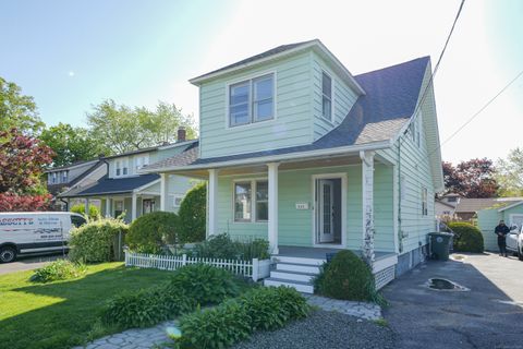 MLS: 24095289