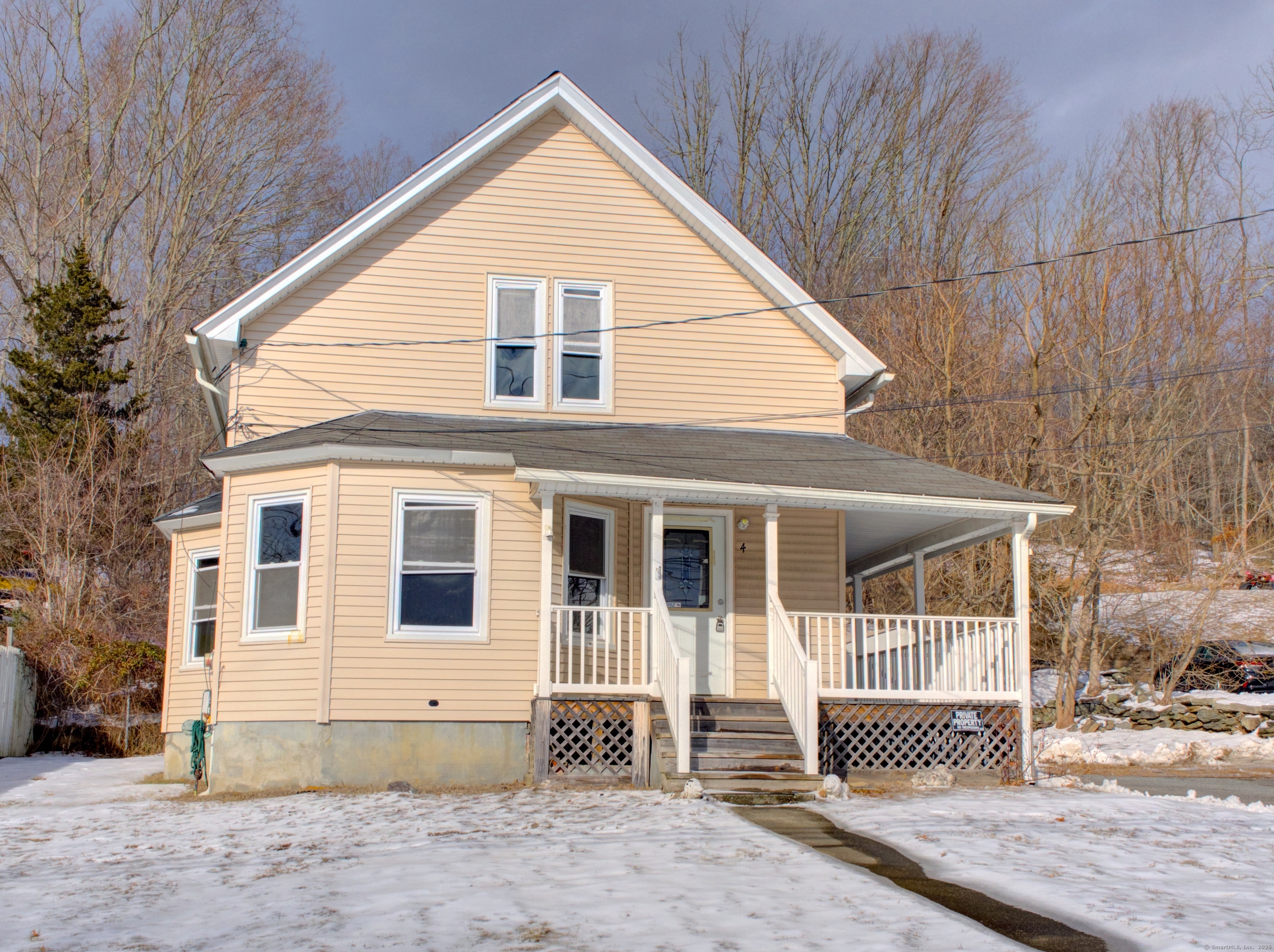 4 Moosup Pond Road, Plainfield, Connecticut image 1
