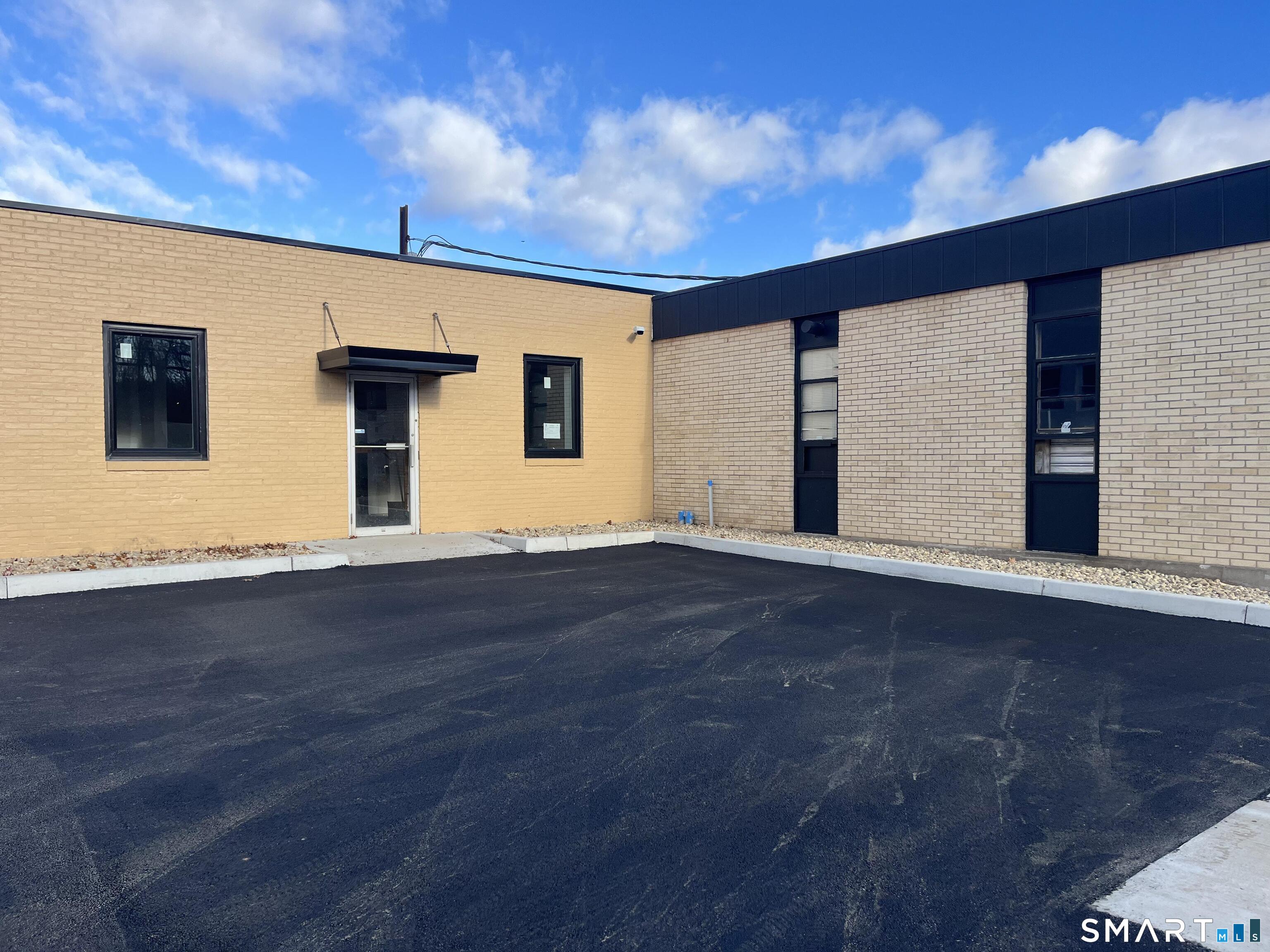 739 North Mountain Road