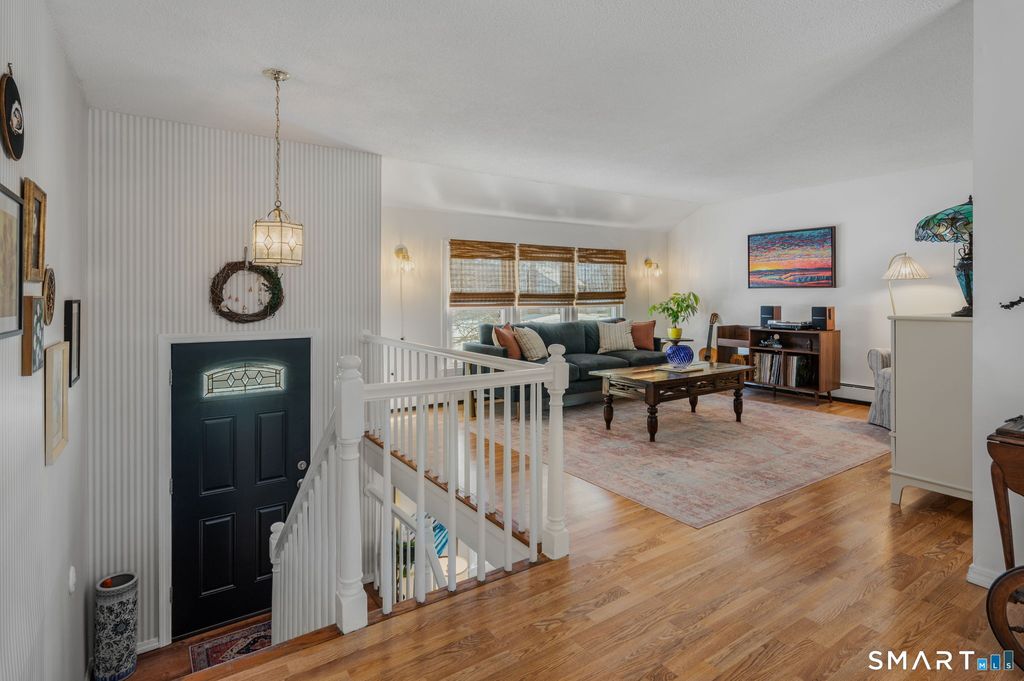 Photo of 315 Judson Avenue, Groton, CT 06355 (MLS # 24150580)