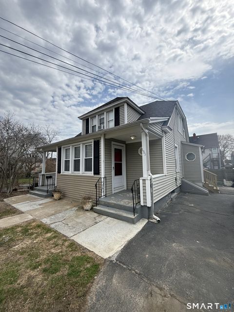 Photo of 133 Ocean Avenue, Bridgeport, CT 06605 (MLS # 24164438)