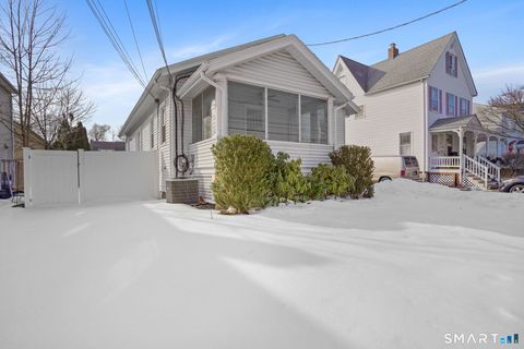 Tiny photo for 29 Waterbury Avenue, Stamford, CT 06902 (MLS # 24155116)