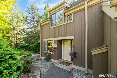 Condo For Sale - 877 Heritage Village #A<br/> Southbury, CT 06488