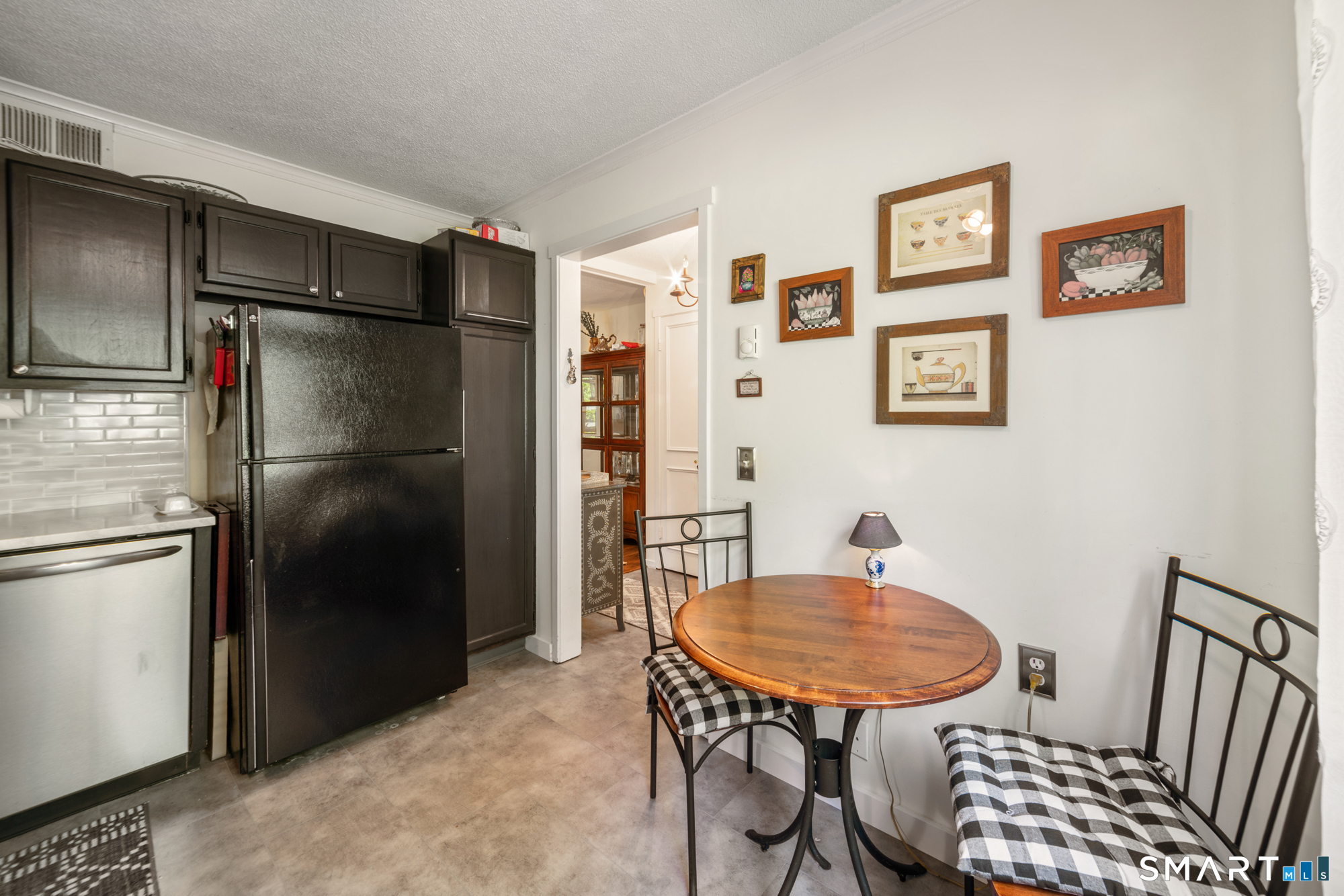 877 Heritage Village A
