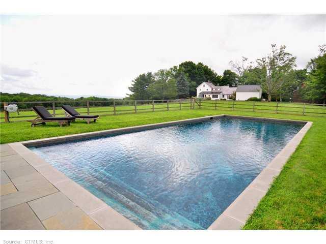 277 Painter Hill Road