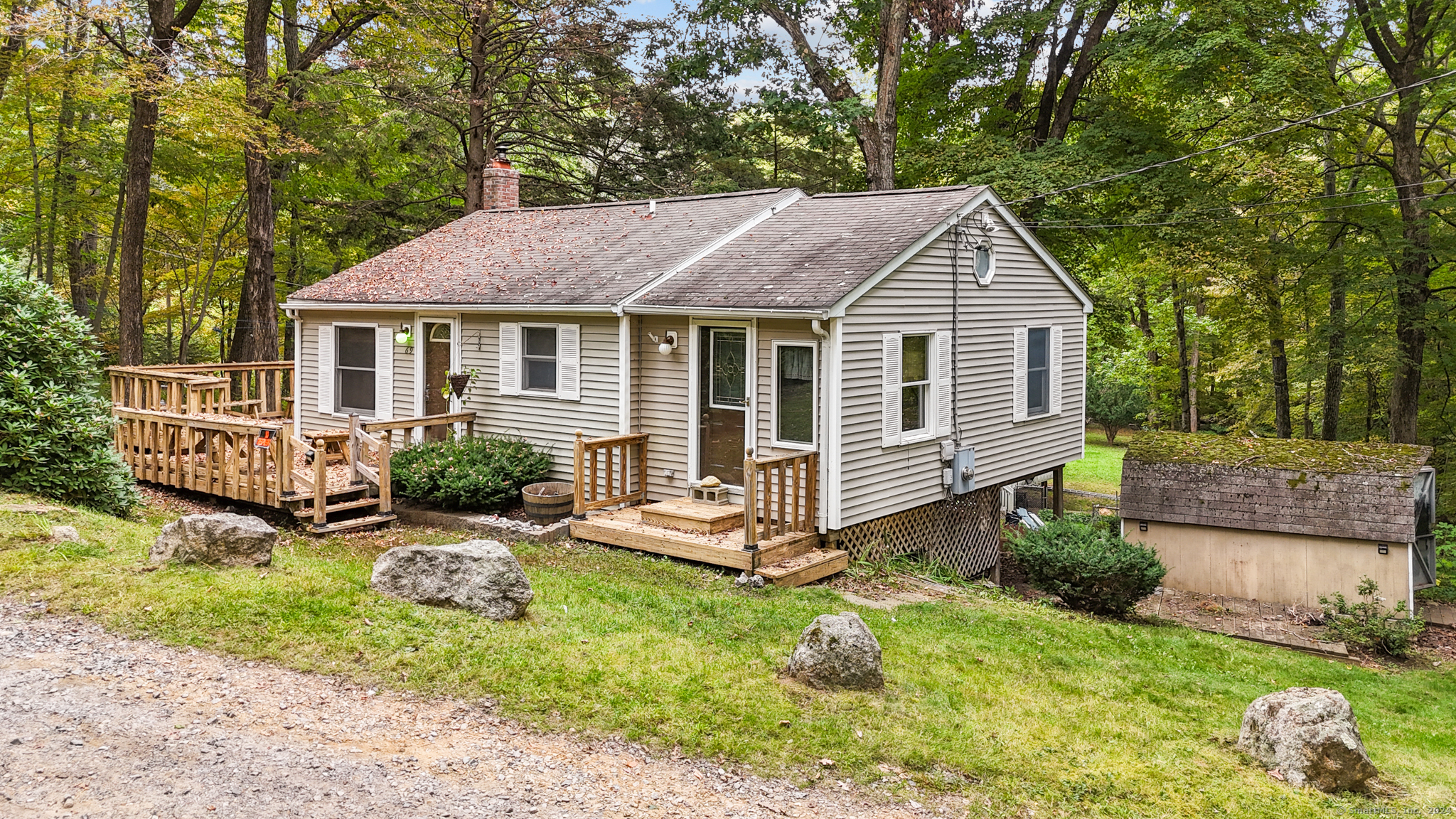 69 Westford Drive, Ashford, Connecticut image 1