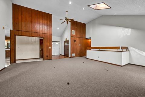 Tiny photo for 7 Carriage Lane, New Fairfield, CT 06812 (MLS # 24142617)