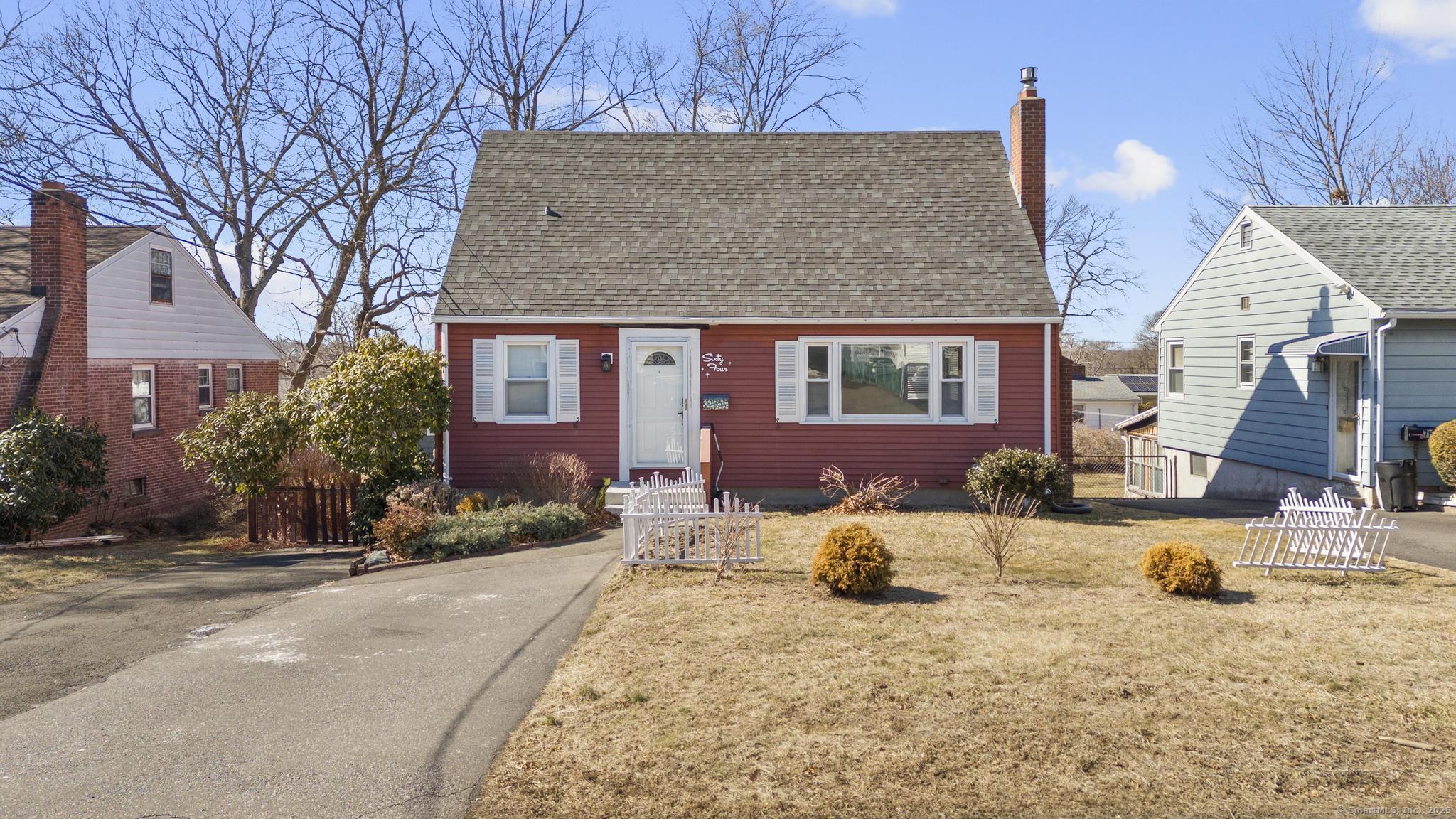 Central Avenue, West Haven, Connecticut - 3 Bedrooms  
1 Bathrooms  
7 Rooms - 