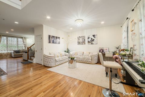 Tiny photo for 9 Gettysburg Road #9, Southbury, CT 06488 (MLS # 24149603)