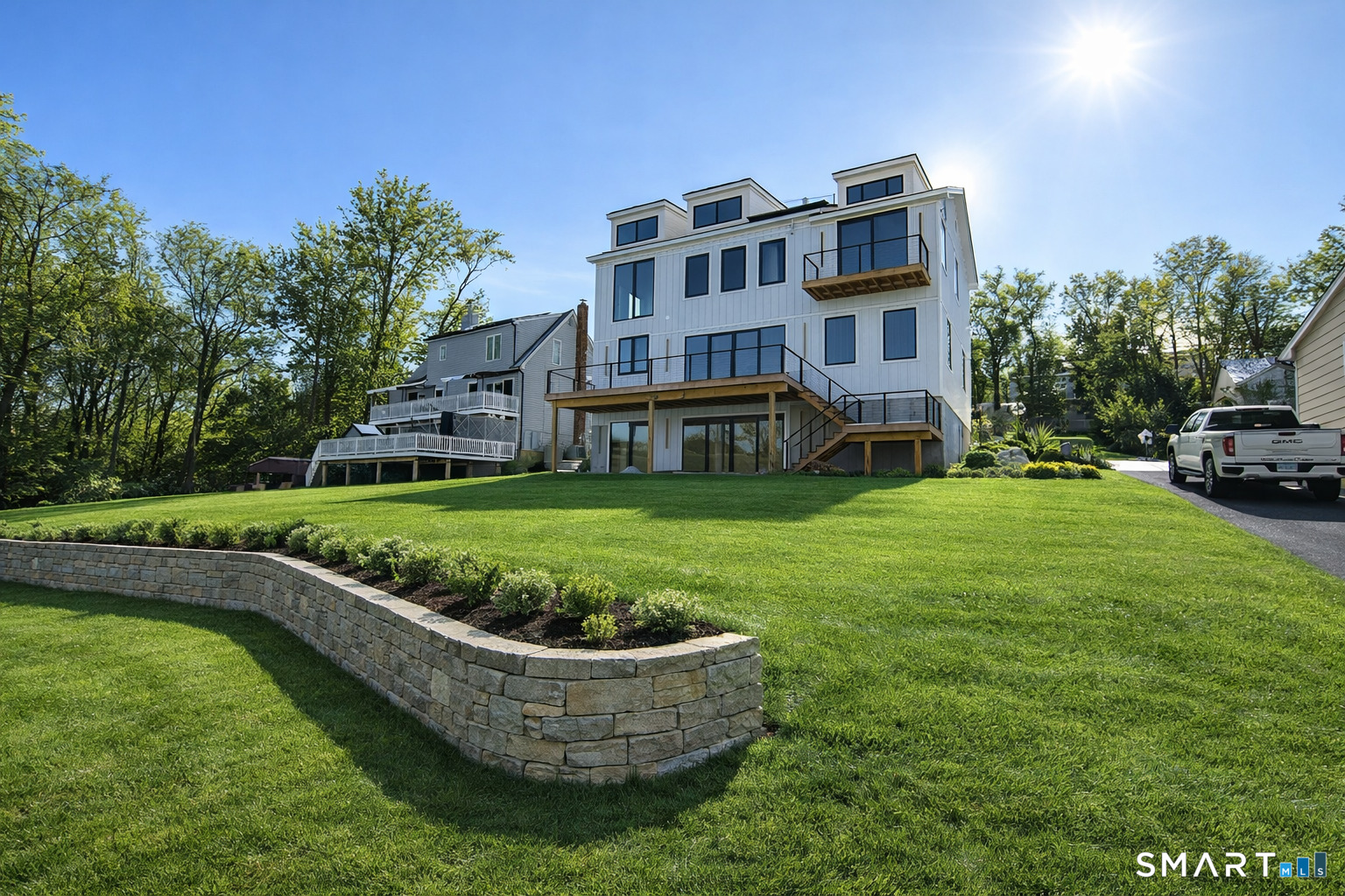 20 North Lake Shore Drive