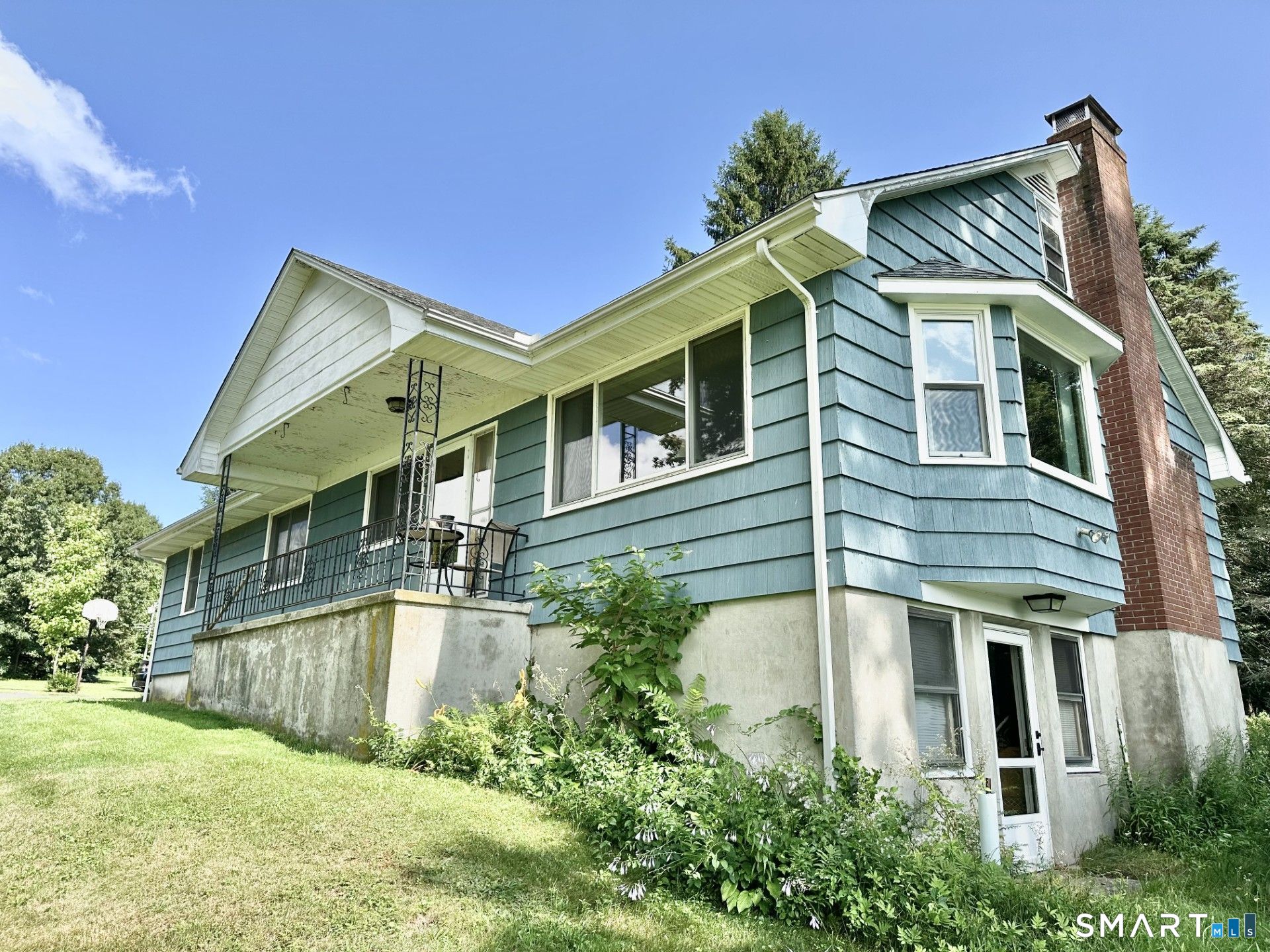 586 Wolcott Road